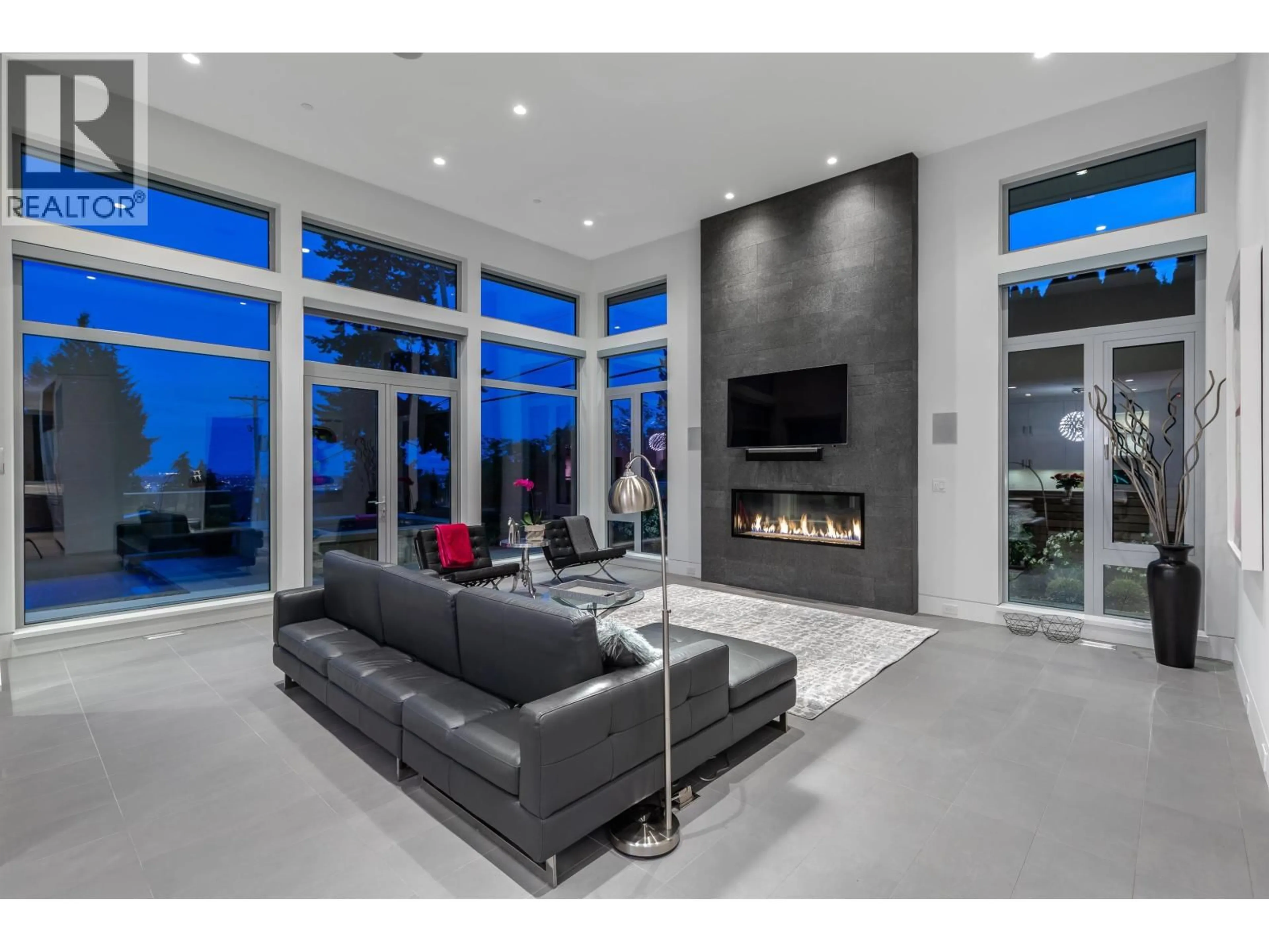 Home theater for 1065 GROVELAND ROAD, West Vancouver British Columbia V7S1Z3