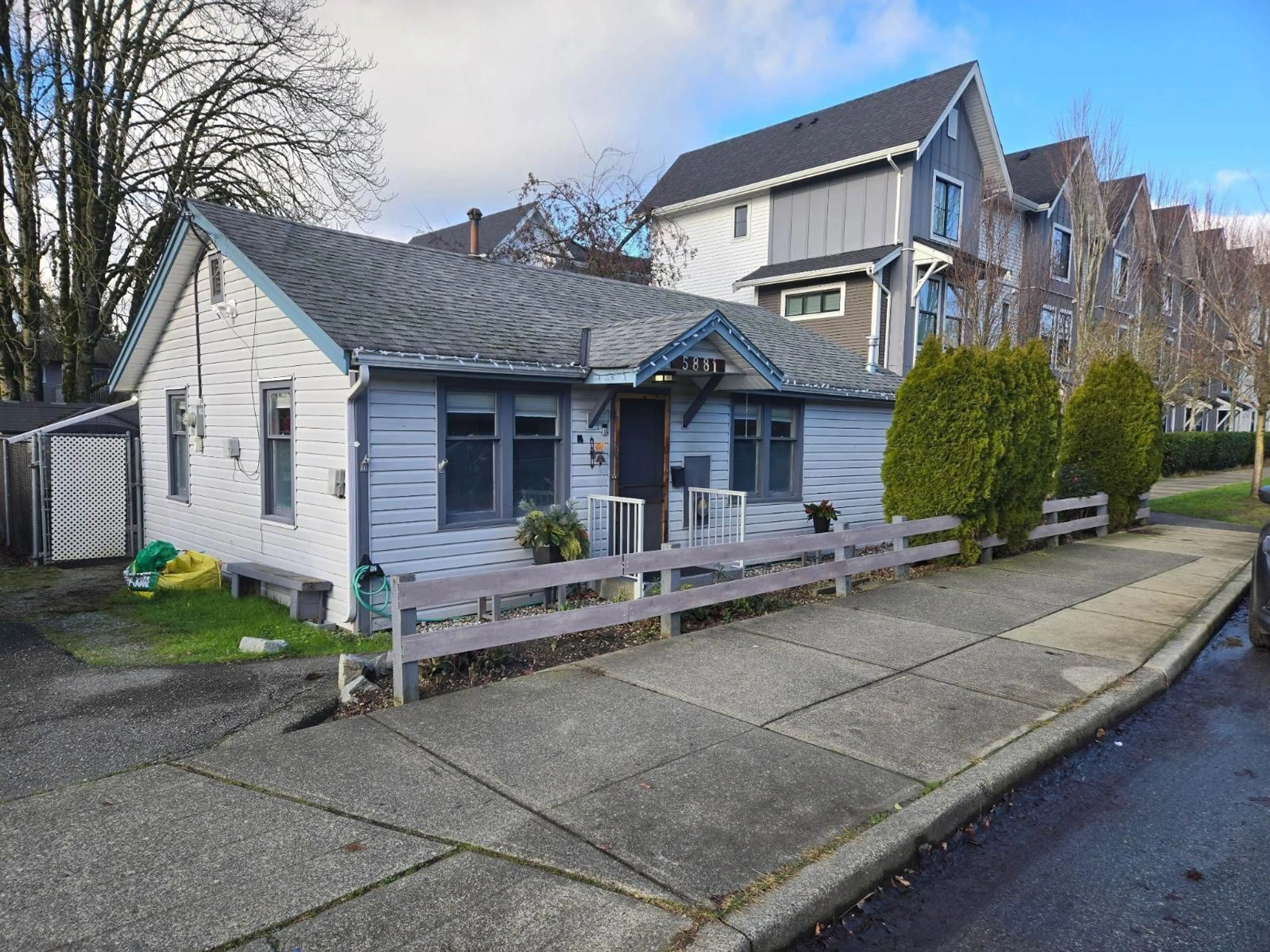 A pic from outside/outdoor area/front of a property/back of a property/a pic from drone, street for 5881 176A STREET, Surrey British Columbia V3S4H6