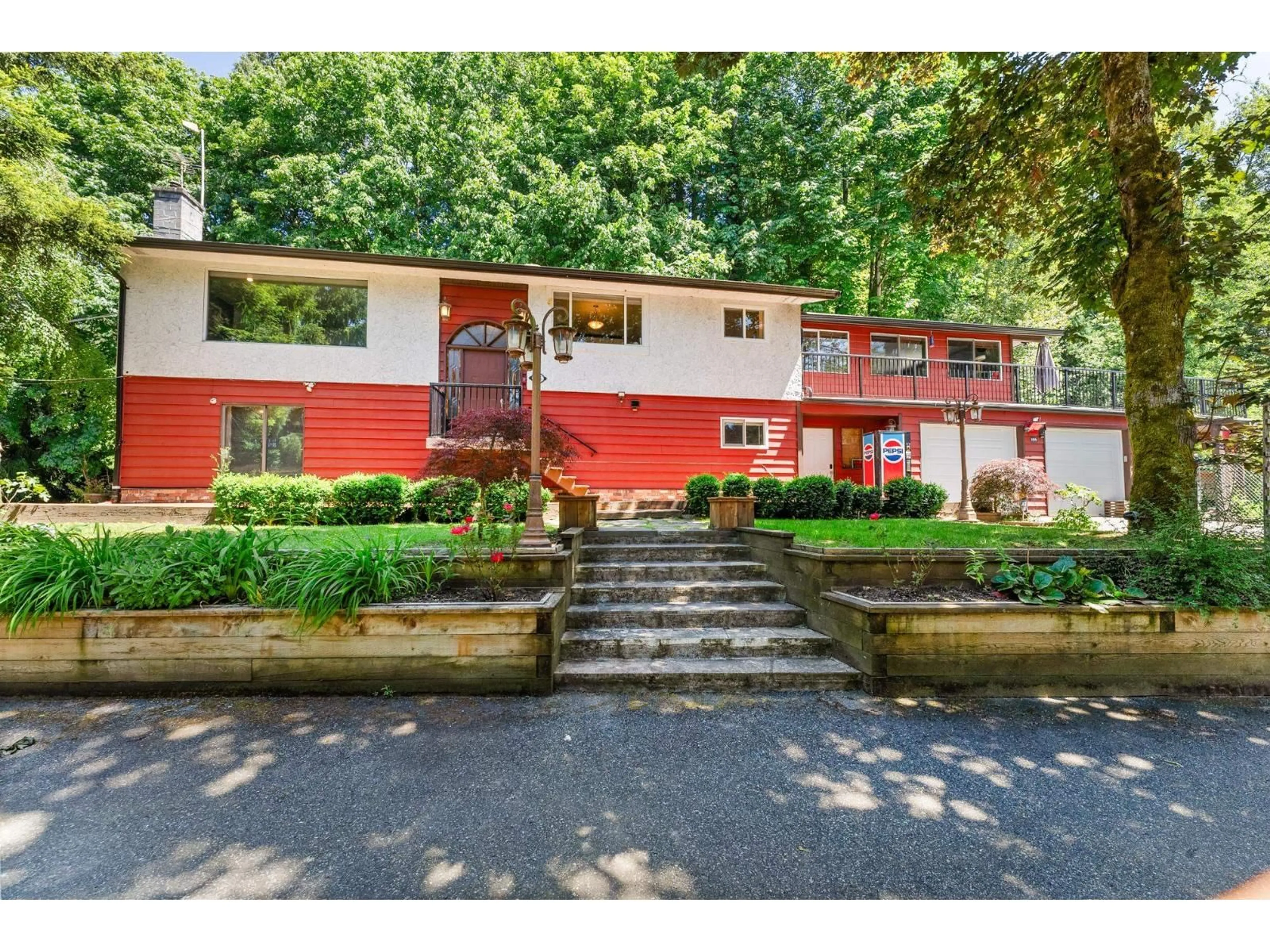 Unknown for 194 CLOVERMEADOW CRESCENT, Langley British Columbia V2Z2R1