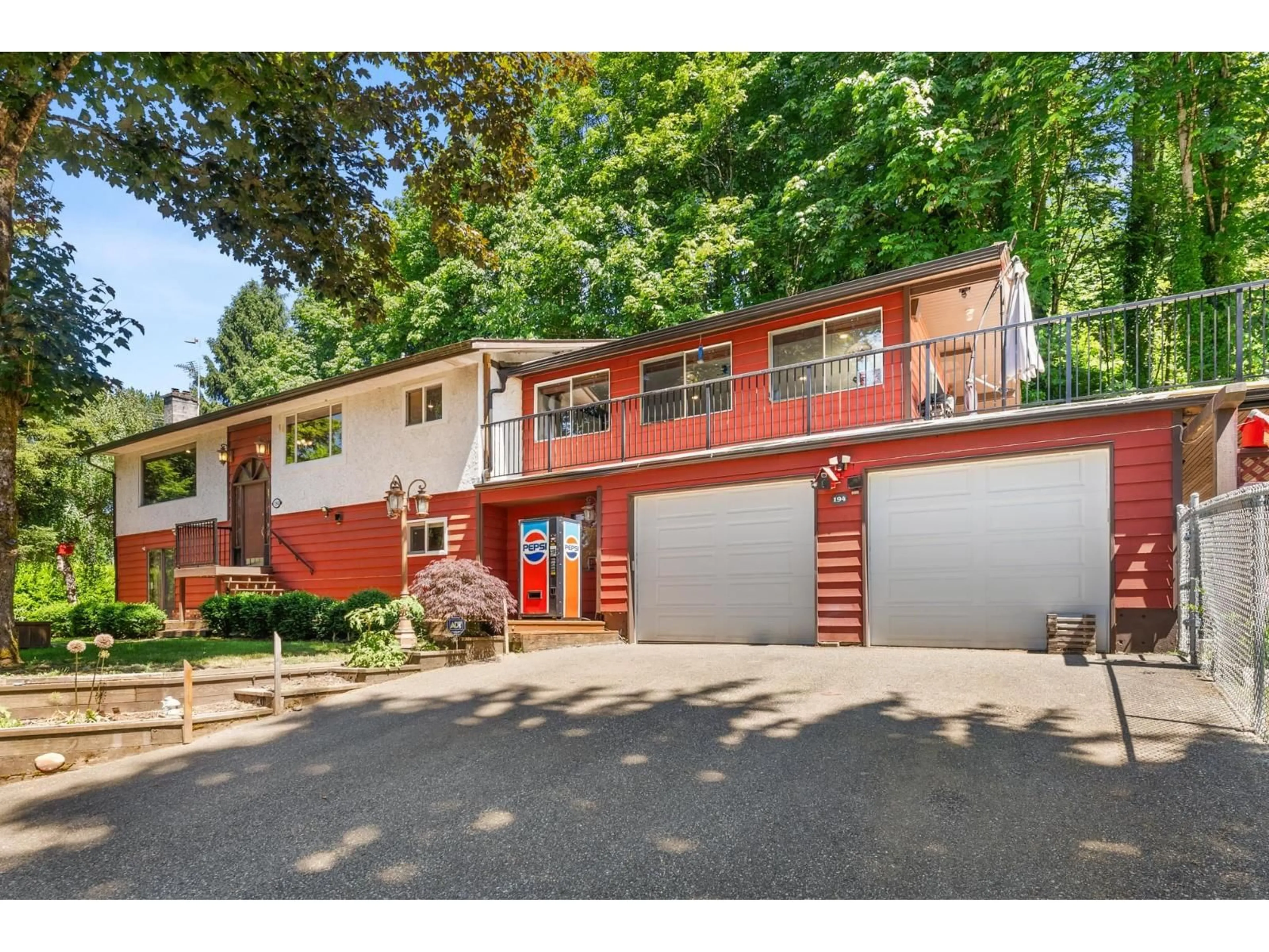 Unknown for 194 CLOVERMEADOW CRESCENT, Langley British Columbia V2Z2R1