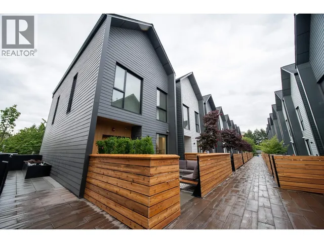 220 - 8699 SPIRES ROAD, Richmond 2