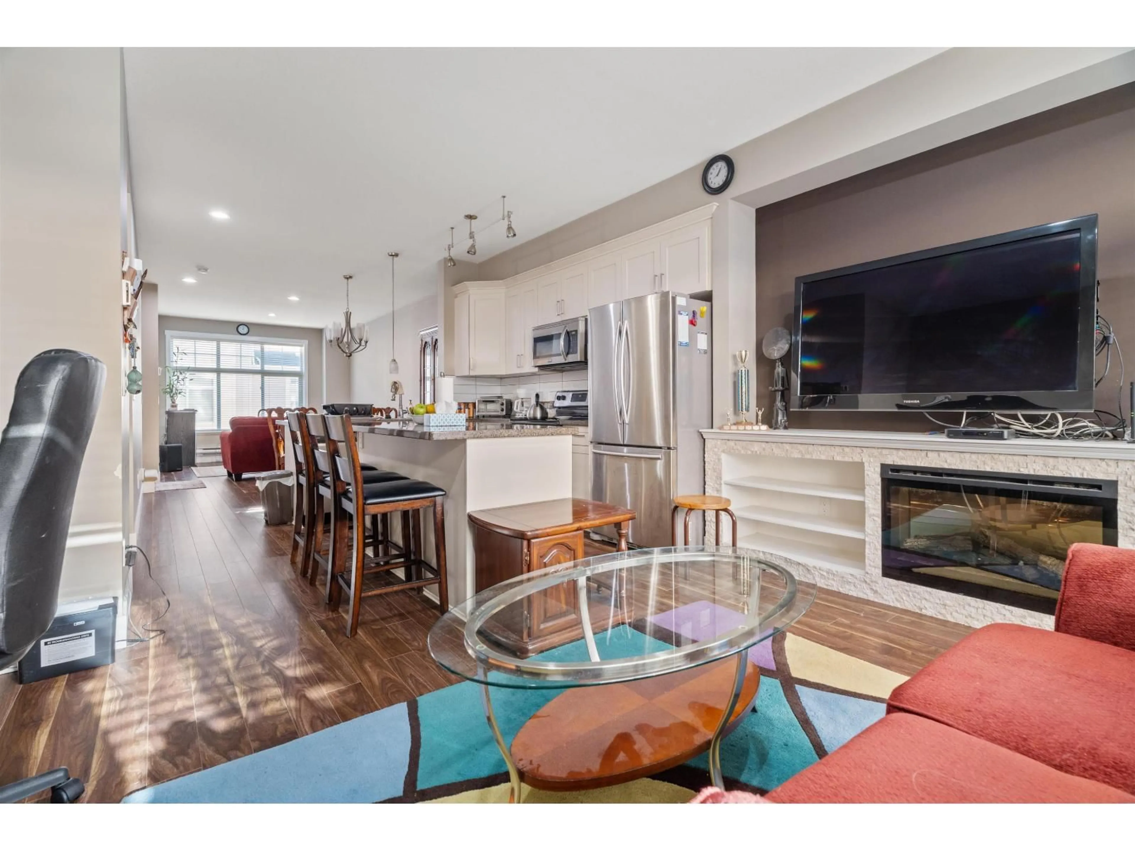 Open concept kitchen, unknown for 30 - 19525 73 AVENUE, Surrey British Columbia V4N6L7