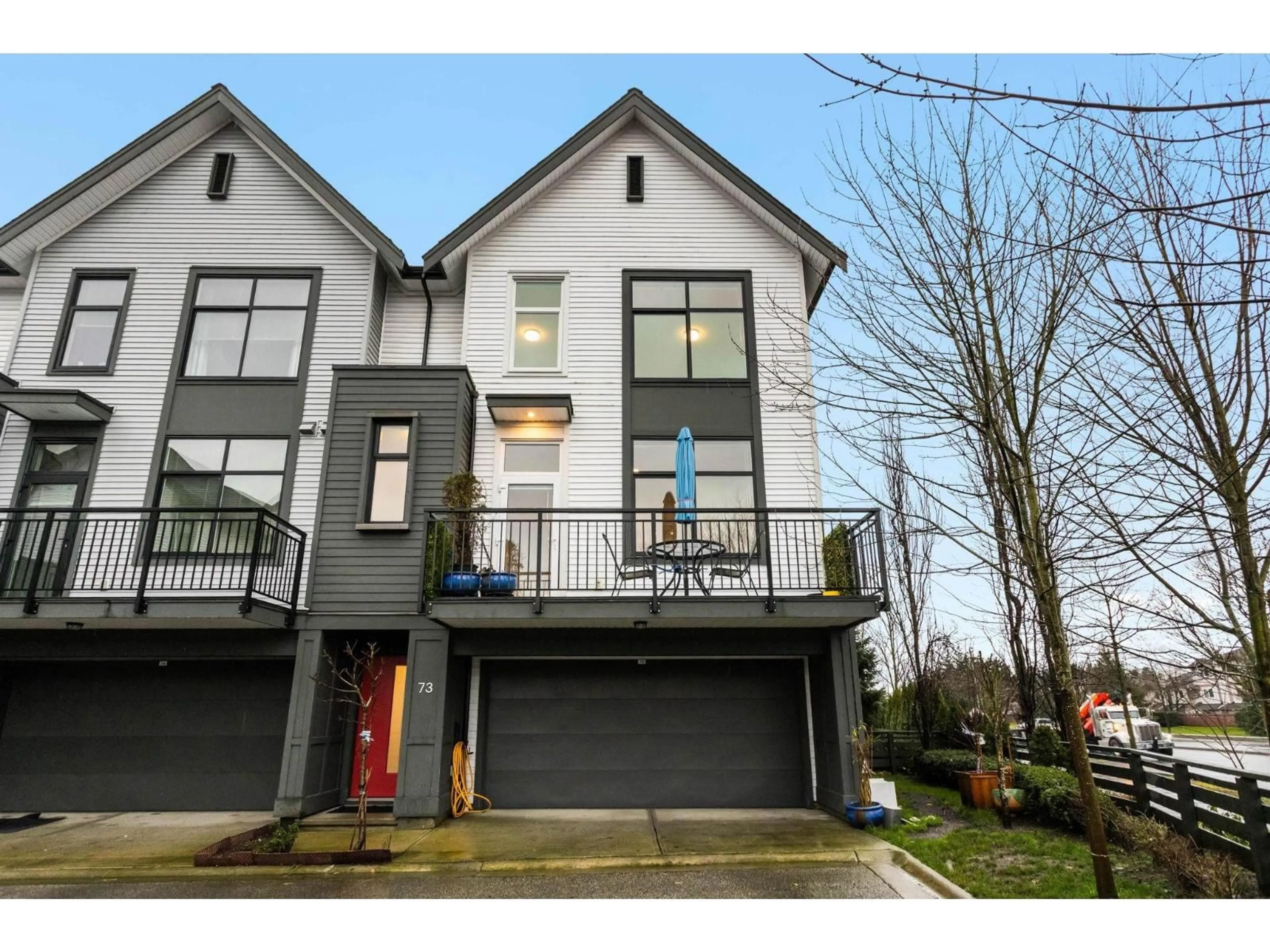 Home with vinyl exterior material, street for 73 - 17555 57A AVENUE, Surrey British Columbia V3S7V2