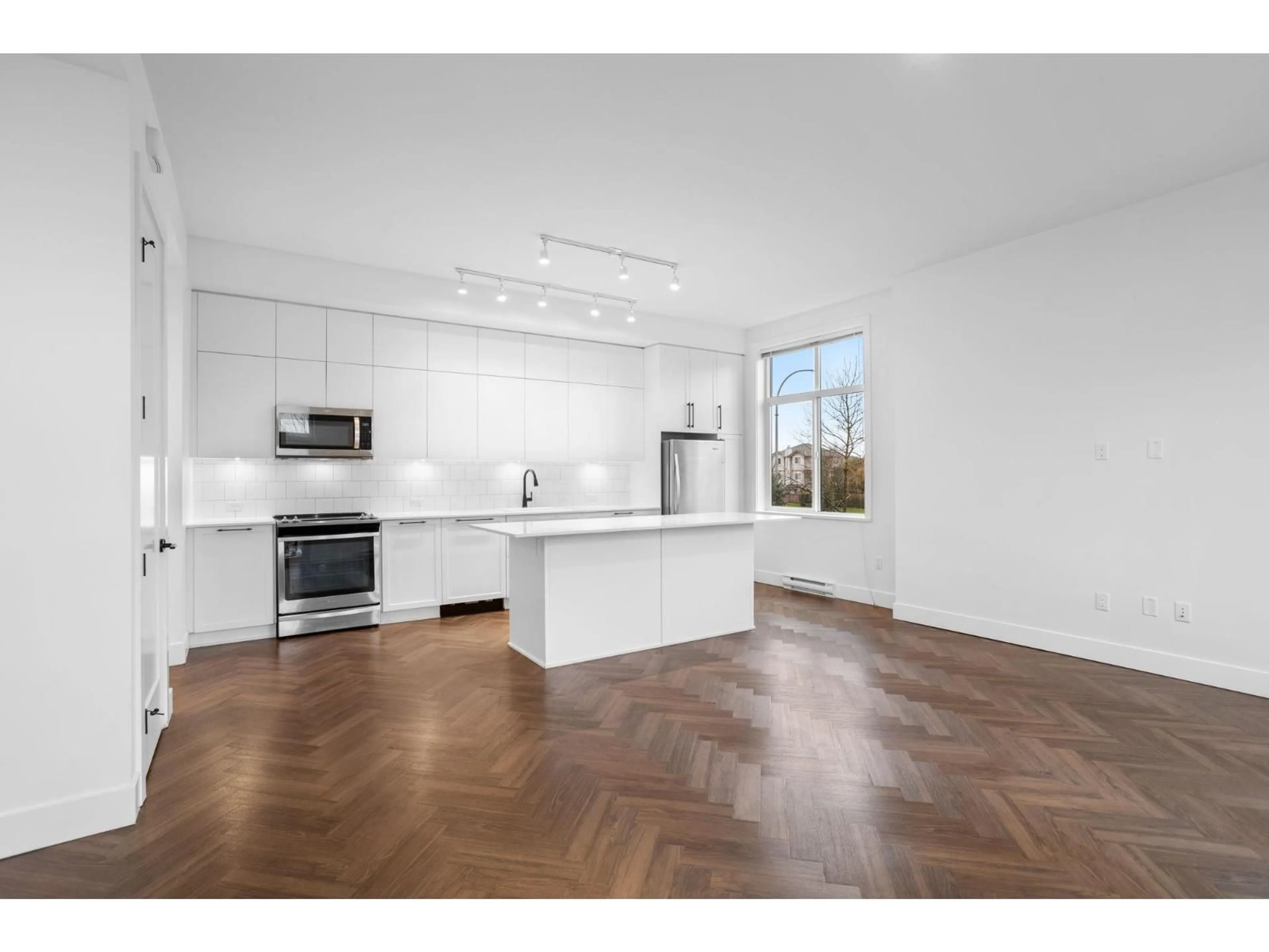 Open concept kitchen, unknown for 73 - 17555 57A AVENUE, Surrey British Columbia V3S7V2