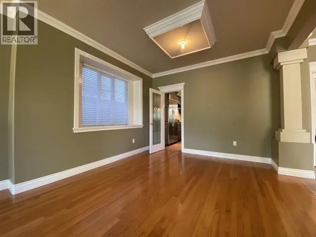 467 KINGS ROAD, North Vancouver 2