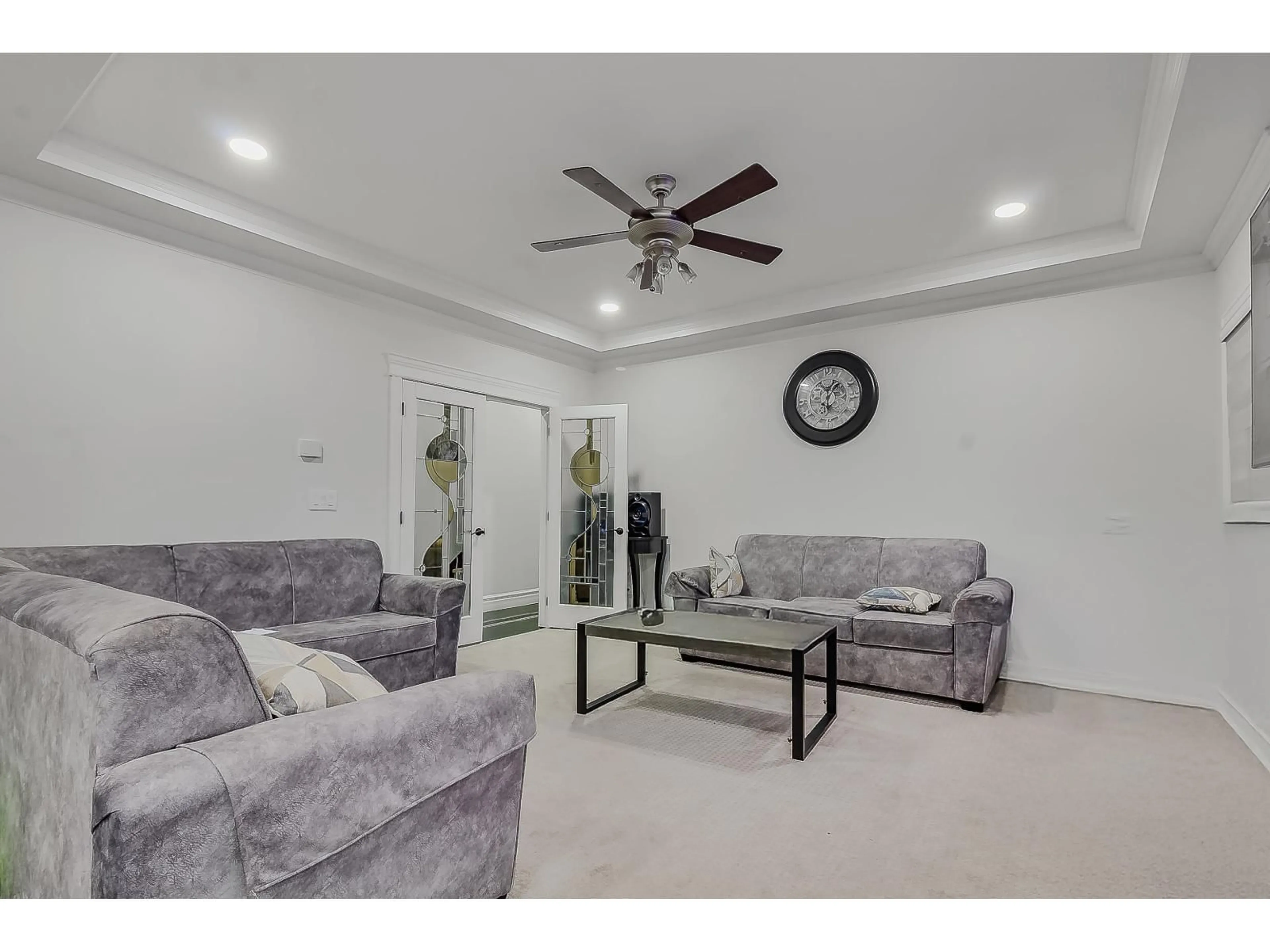 Living room with furniture, unknown for 6842 131 STREET, Surrey British Columbia V3W1R8