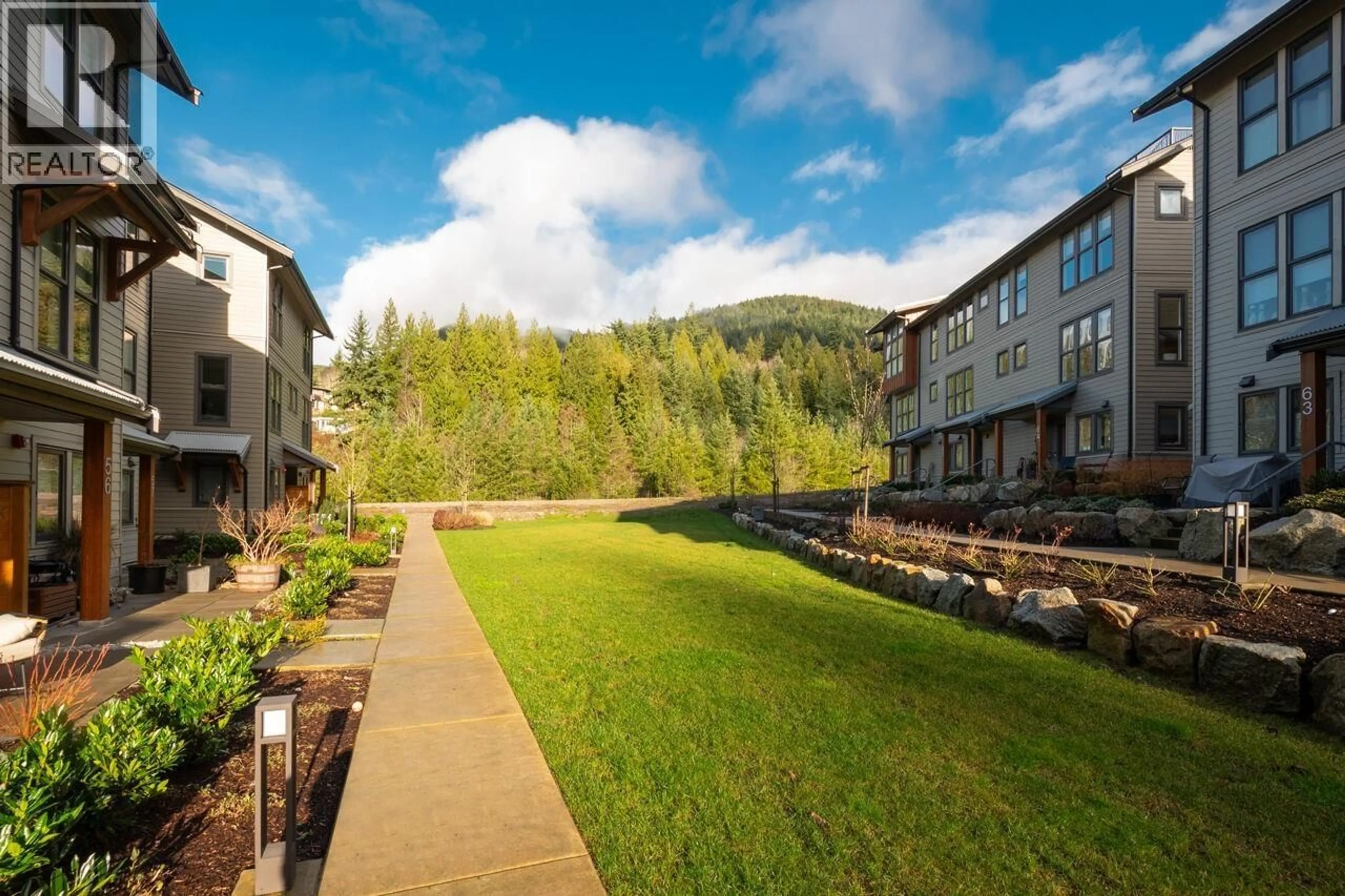 Patio, mountain view for 65 - 351 COPPER DRIVE, Britannia Beach British Columbia V8B1C5