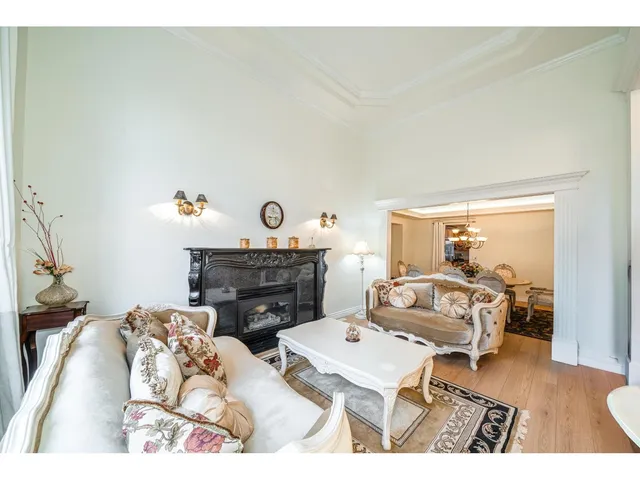 16781 77 AVENUE, Surrey 4