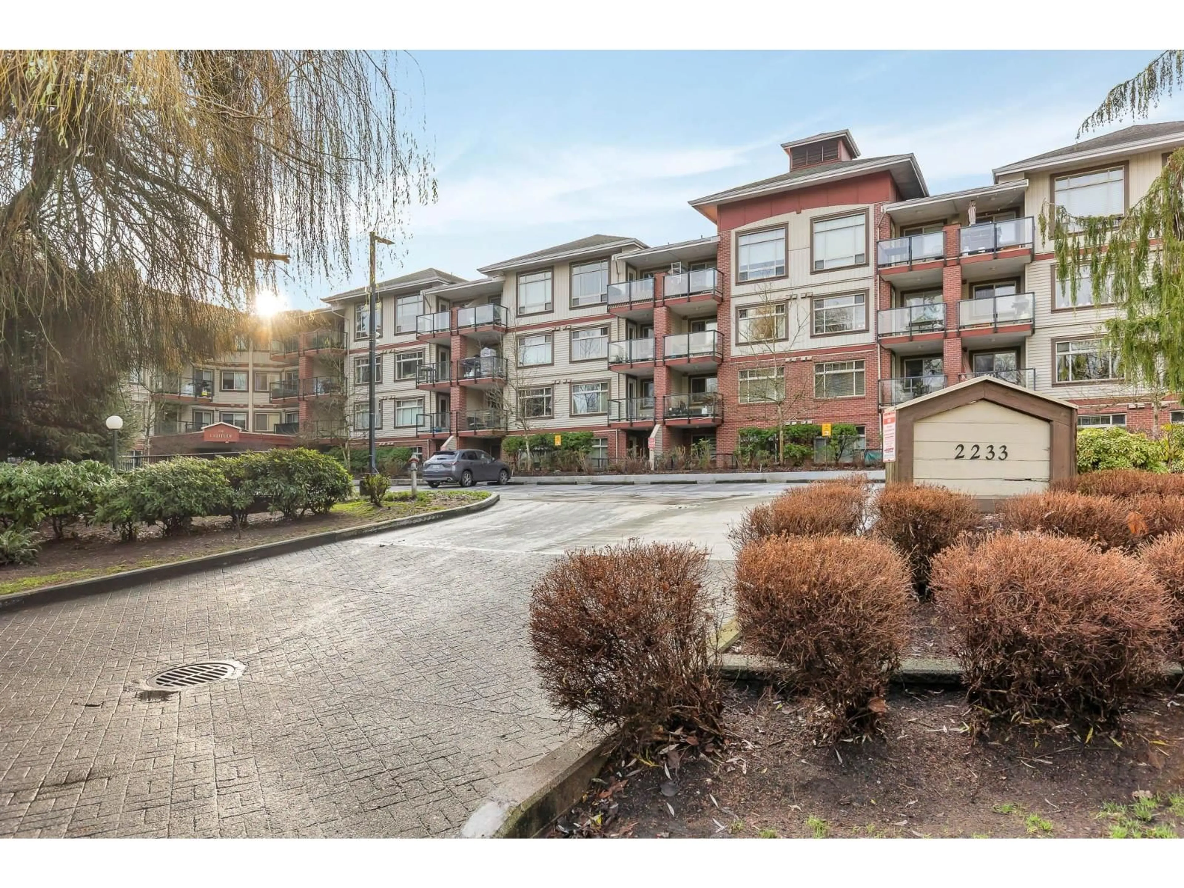 Unknown for 418 - 2233 MCKENZIE ROAD, Abbotsford British Columbia V2S4A1