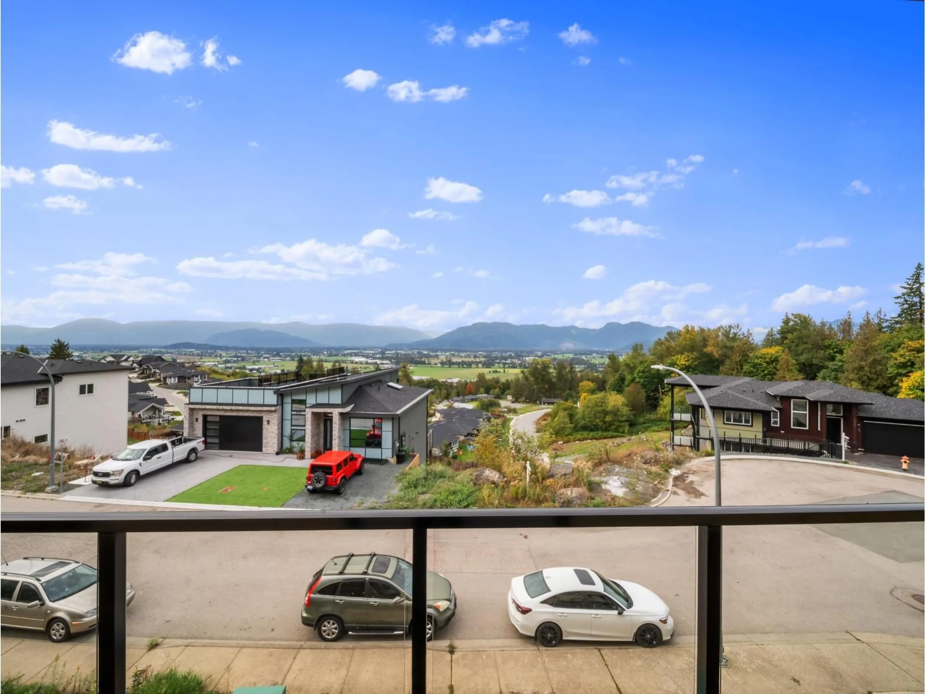 A pic from outside/outdoor area/front of a property/back of a property/a pic from drone, mountain view for 8204 HARVEST PLACE, Chilliwack British Columbia V4Z0E4