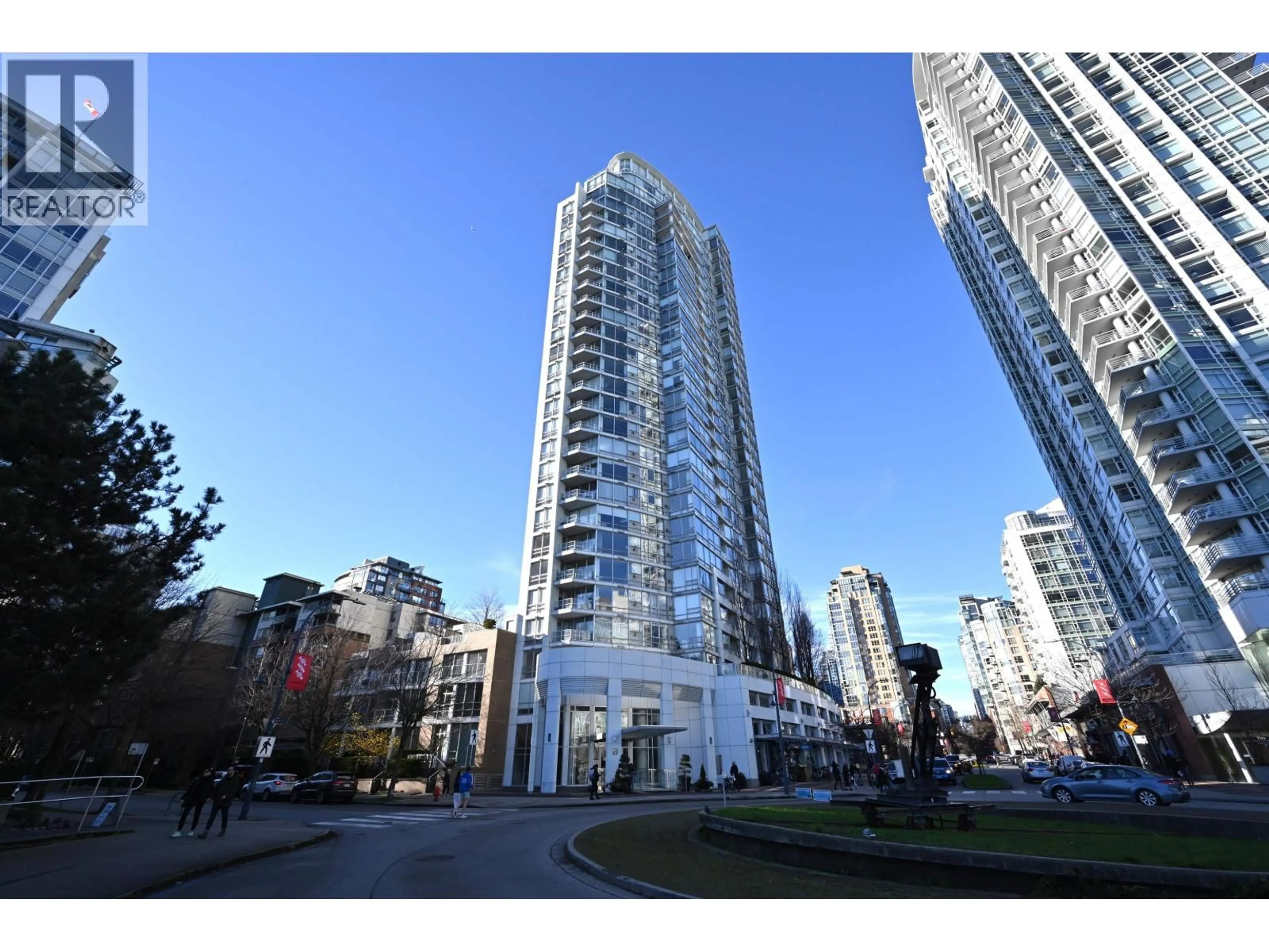 Unknown for 2002 - 1201 MARINASIDE CRESCENT, Vancouver British Columbia V6Z2V2