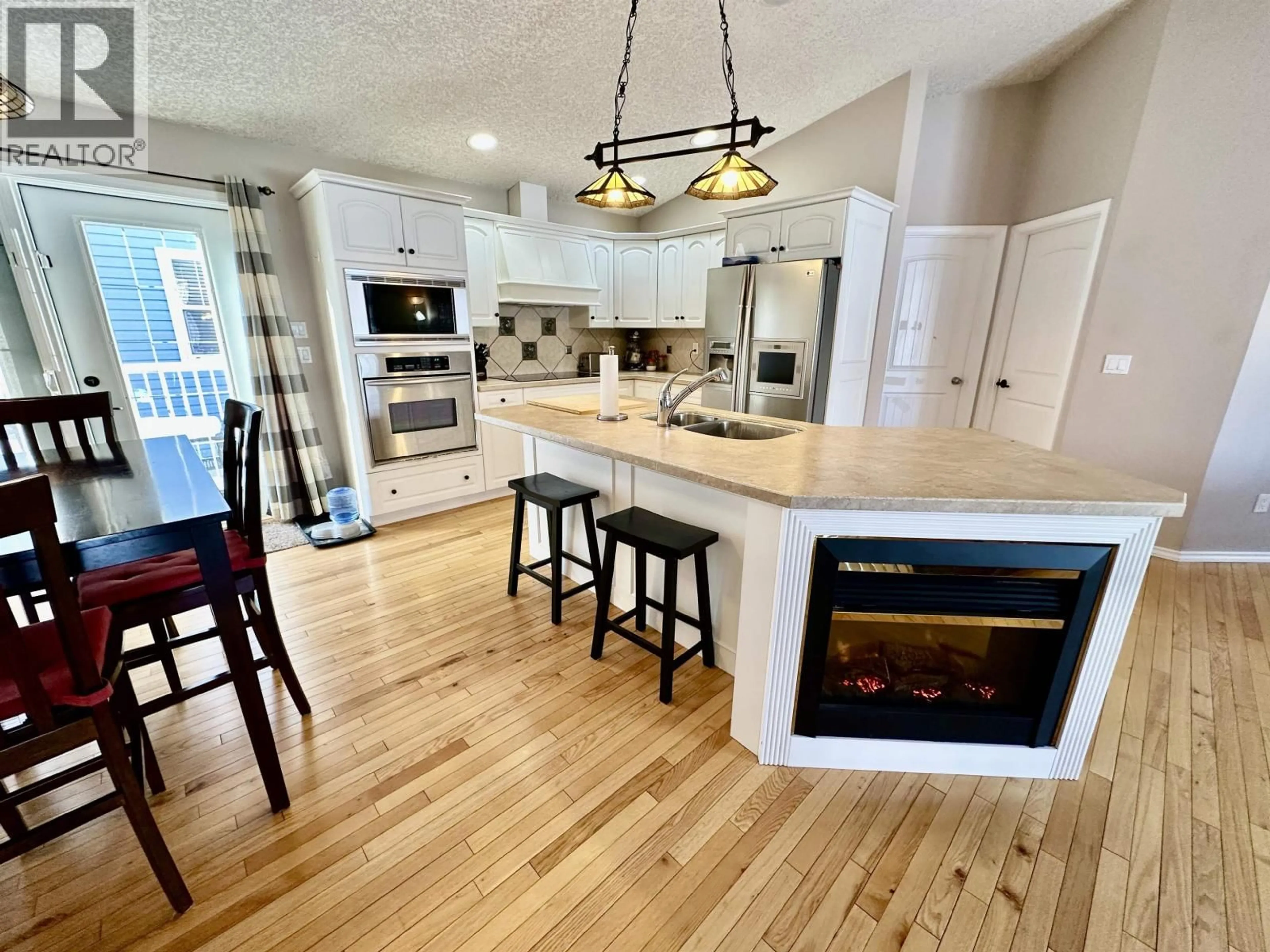 Open concept kitchen, unknown for 11424 88 STREET, Fort St. John British Columbia V1J0A9