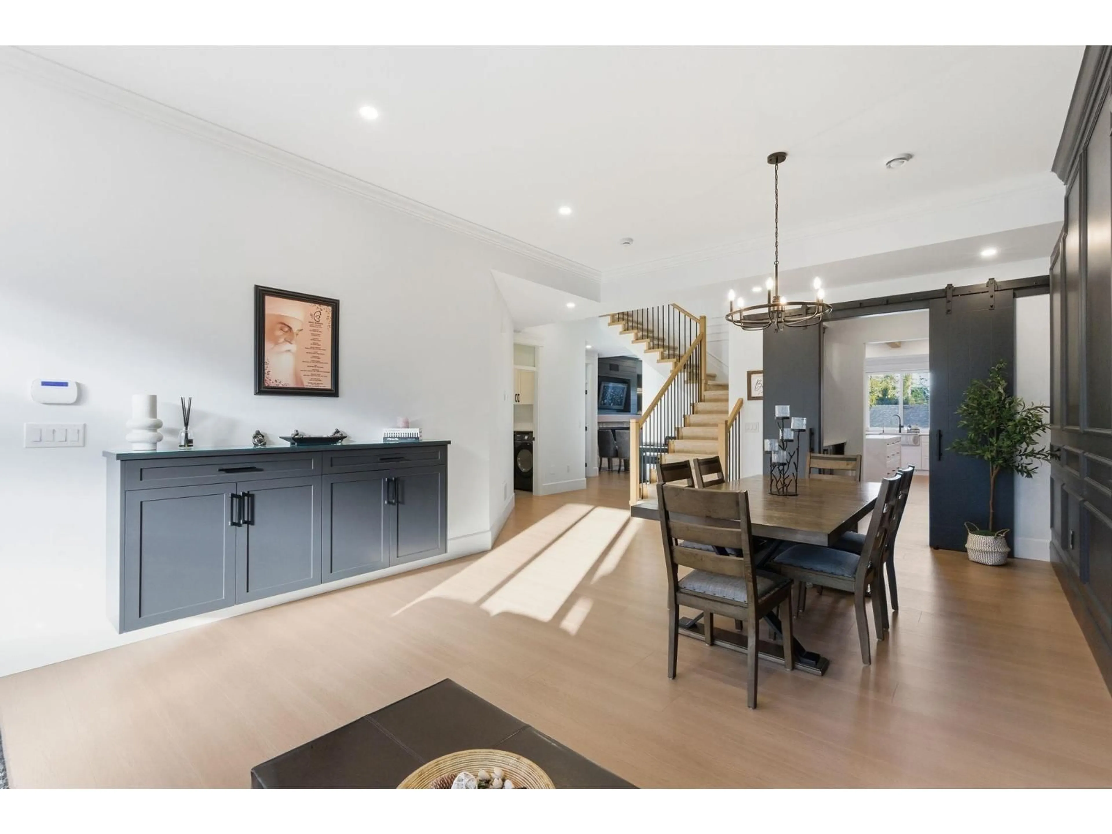 Open concept kitchen, unknown for 23741 OLD YALE ROAD, Langley British Columbia V2Z2K4