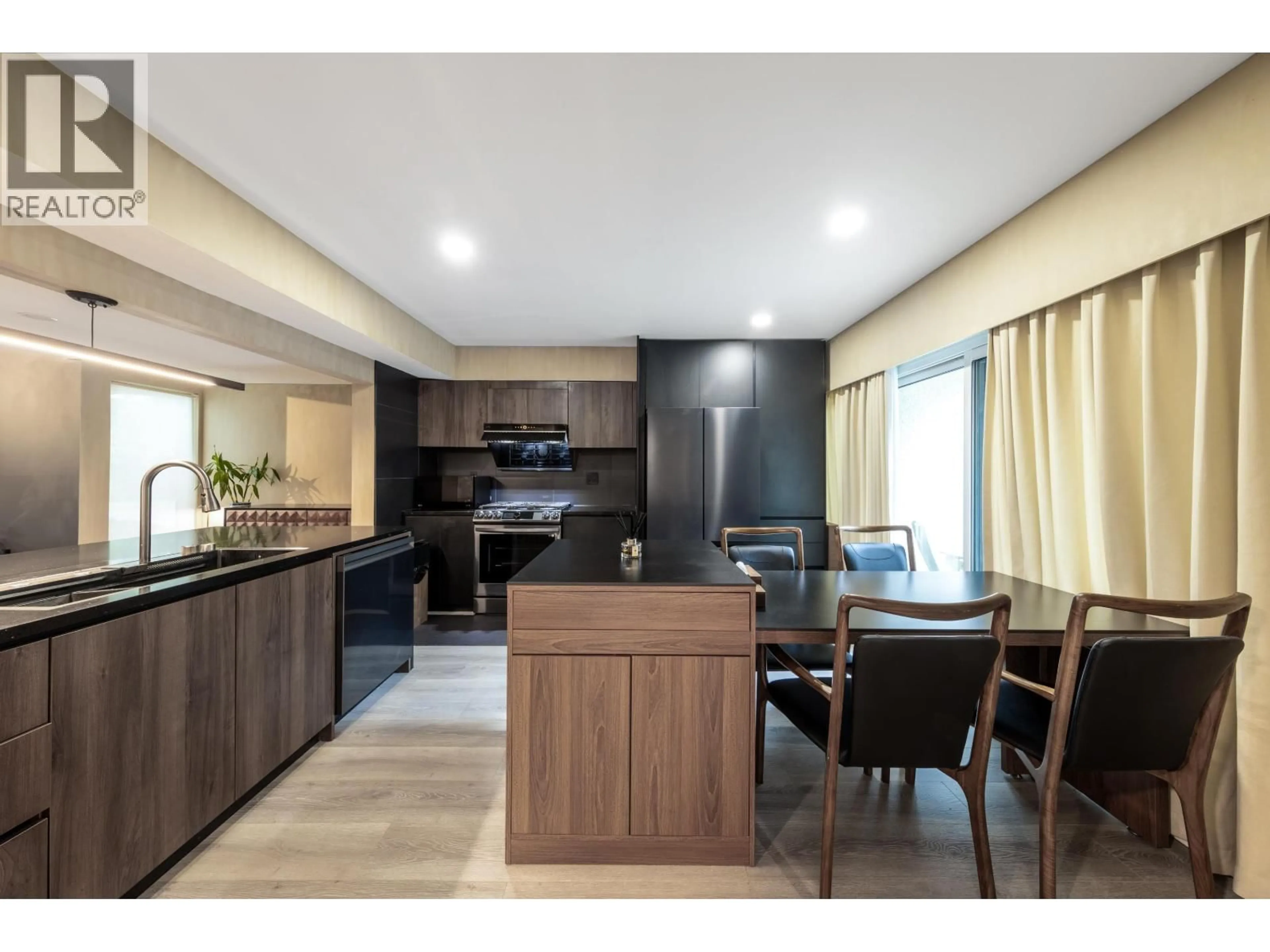 Open concept kitchen, unknown for 116 - 11491 7TH AVENUE, Richmond British Columbia V7E4J5