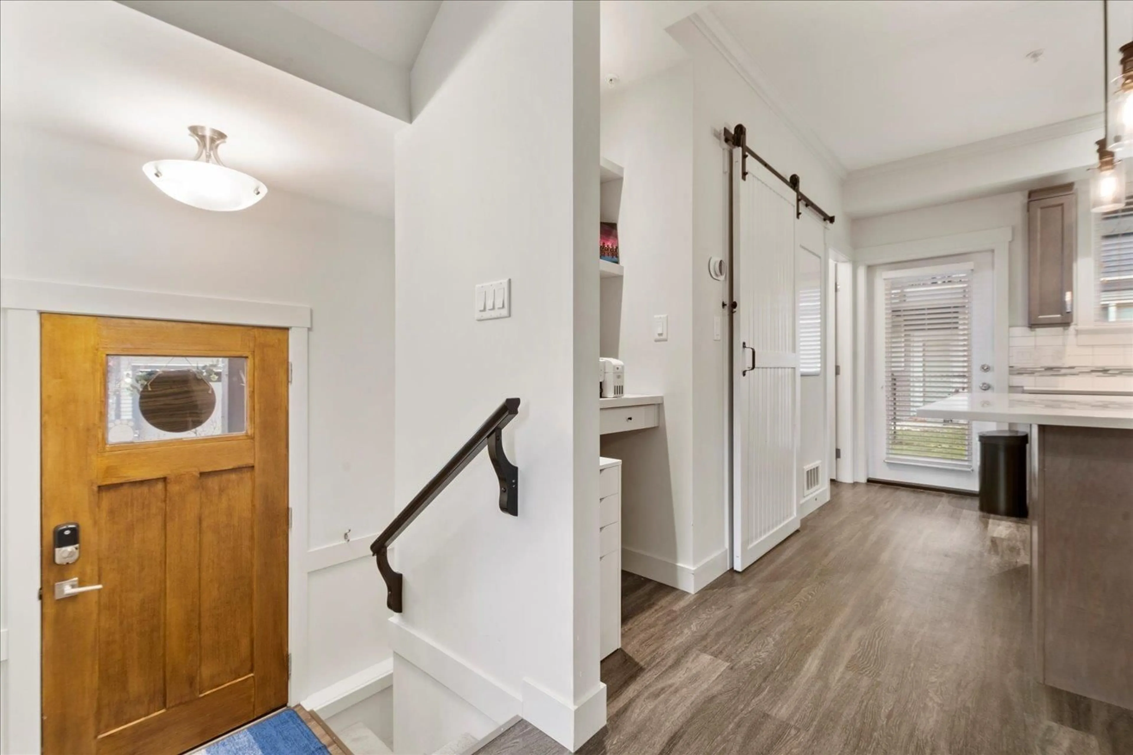 Indoor entryway for 23 - 5756 PROMONTORY ROAD, Chilliwack British Columbia V2R0V8