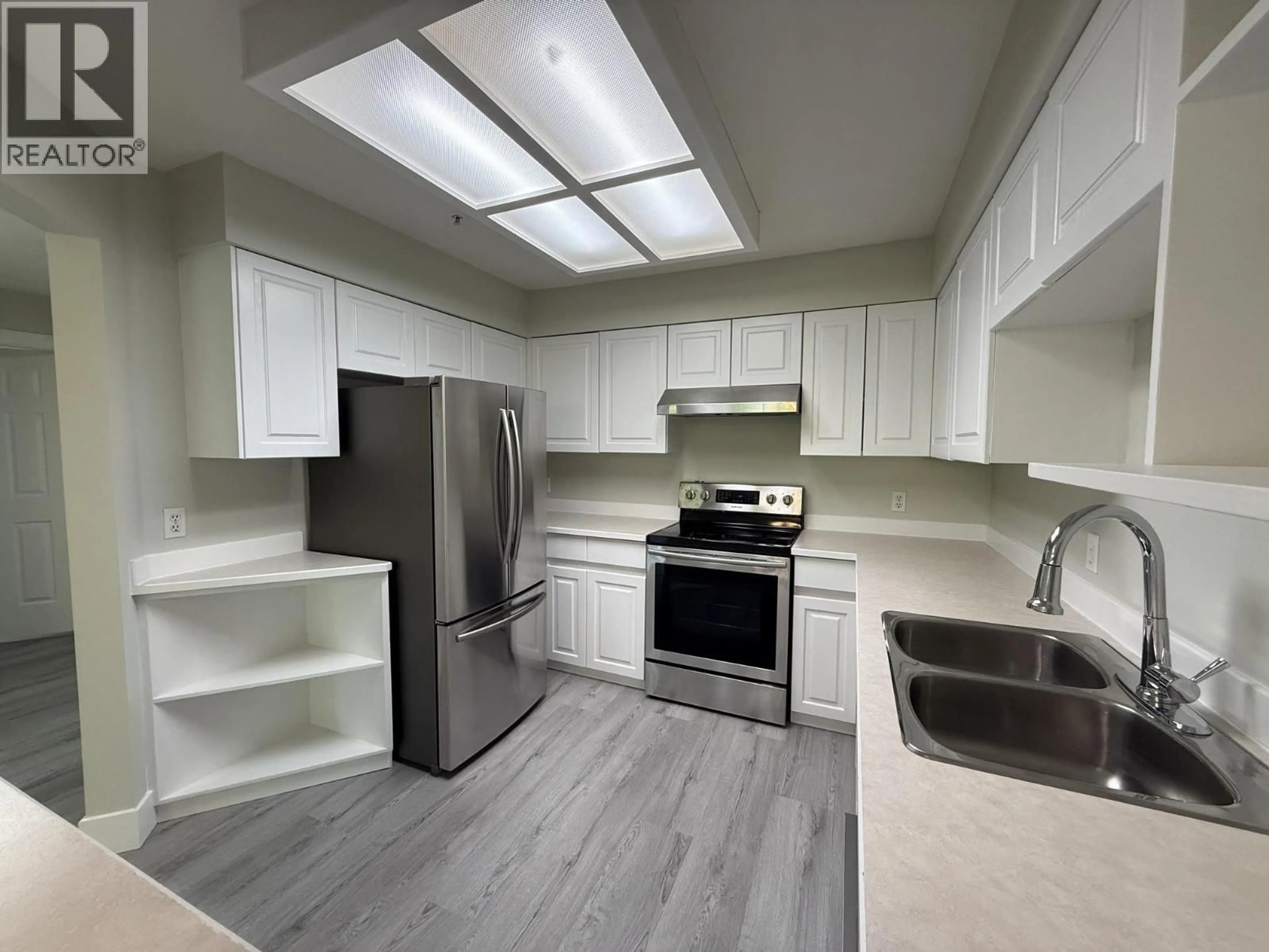 Standard kitchen, unknown for 206 - 1955 SUFFOLK AVENUE, Port Coquitlam British Columbia V3B1H3