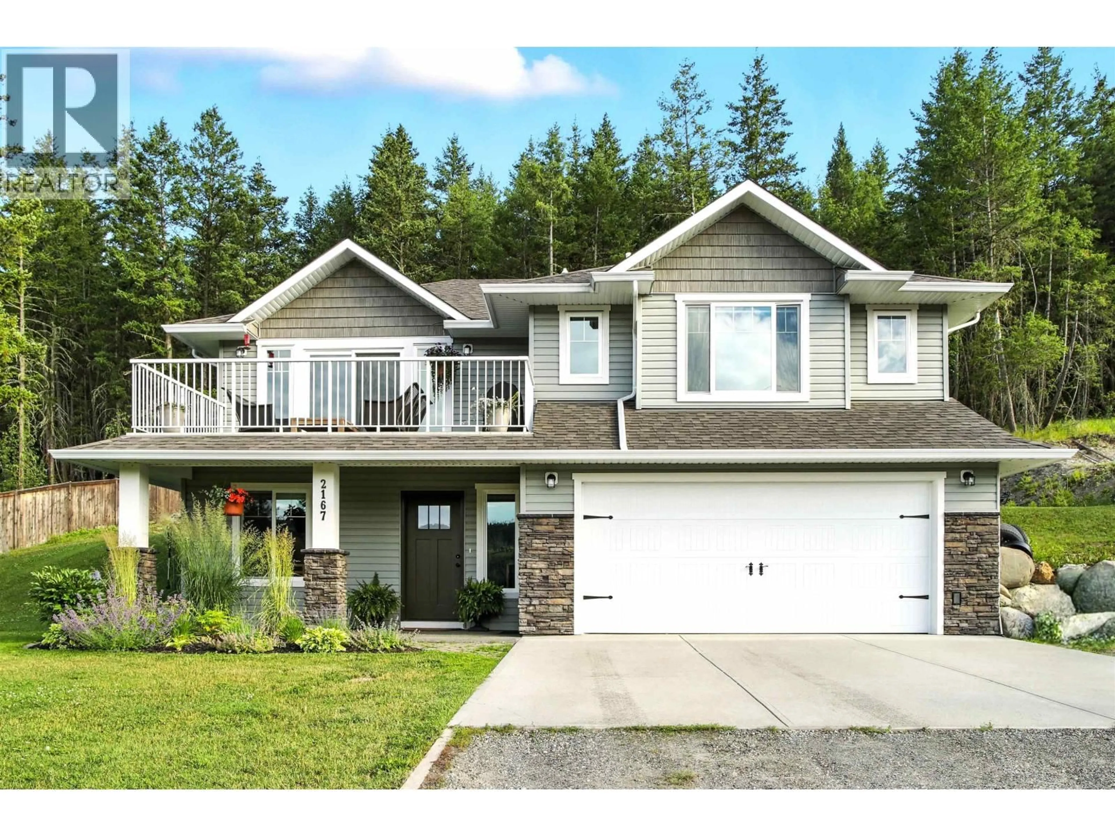 Home with vinyl exterior material, street for 2167 BLUFF VIEW DRIVE, Williams Lake British Columbia V2G5G1