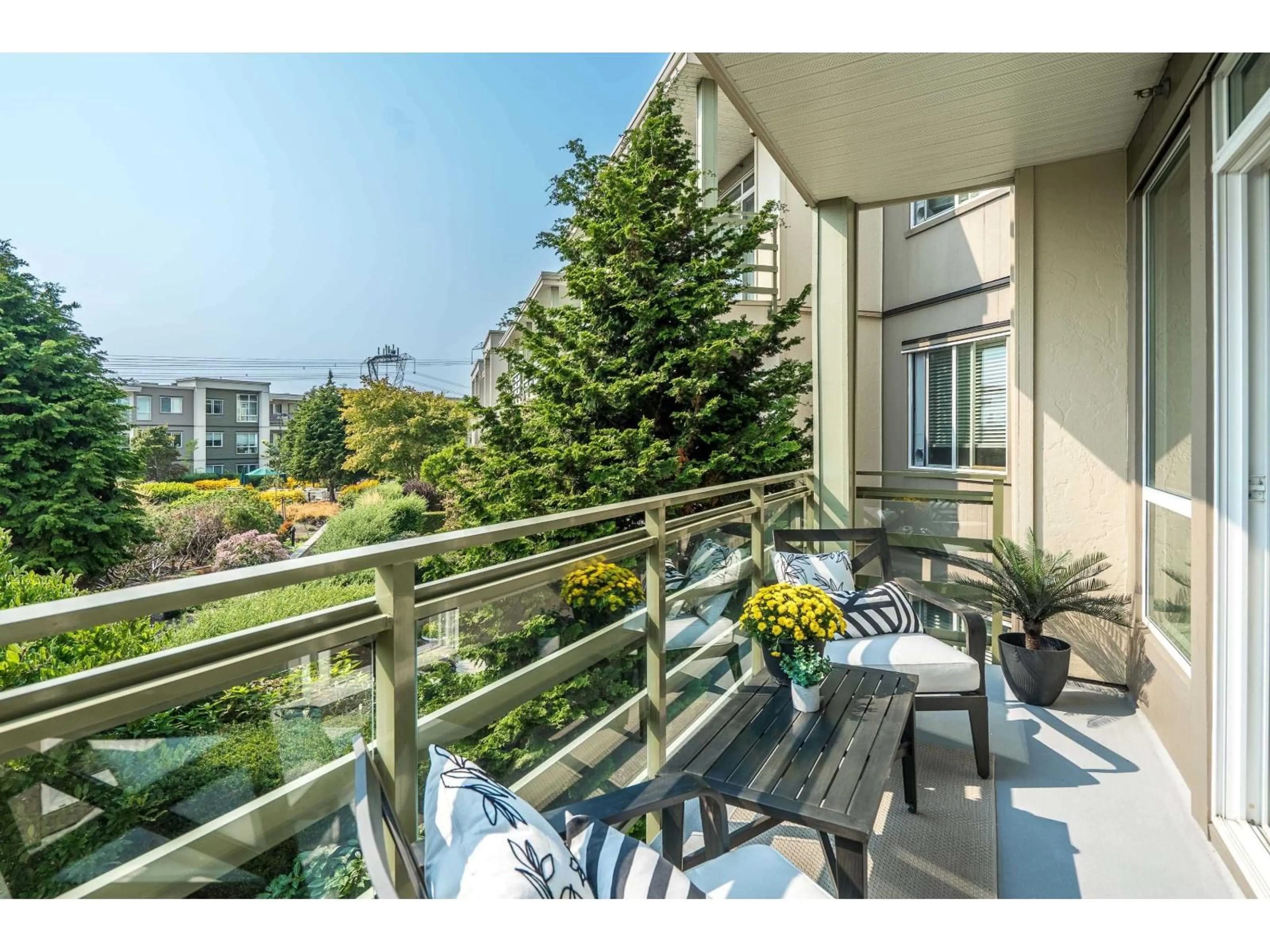Balcony in the apartment, unknown for 301 - 15850 26 AVENUE, Surrey British Columbia V3S2N6