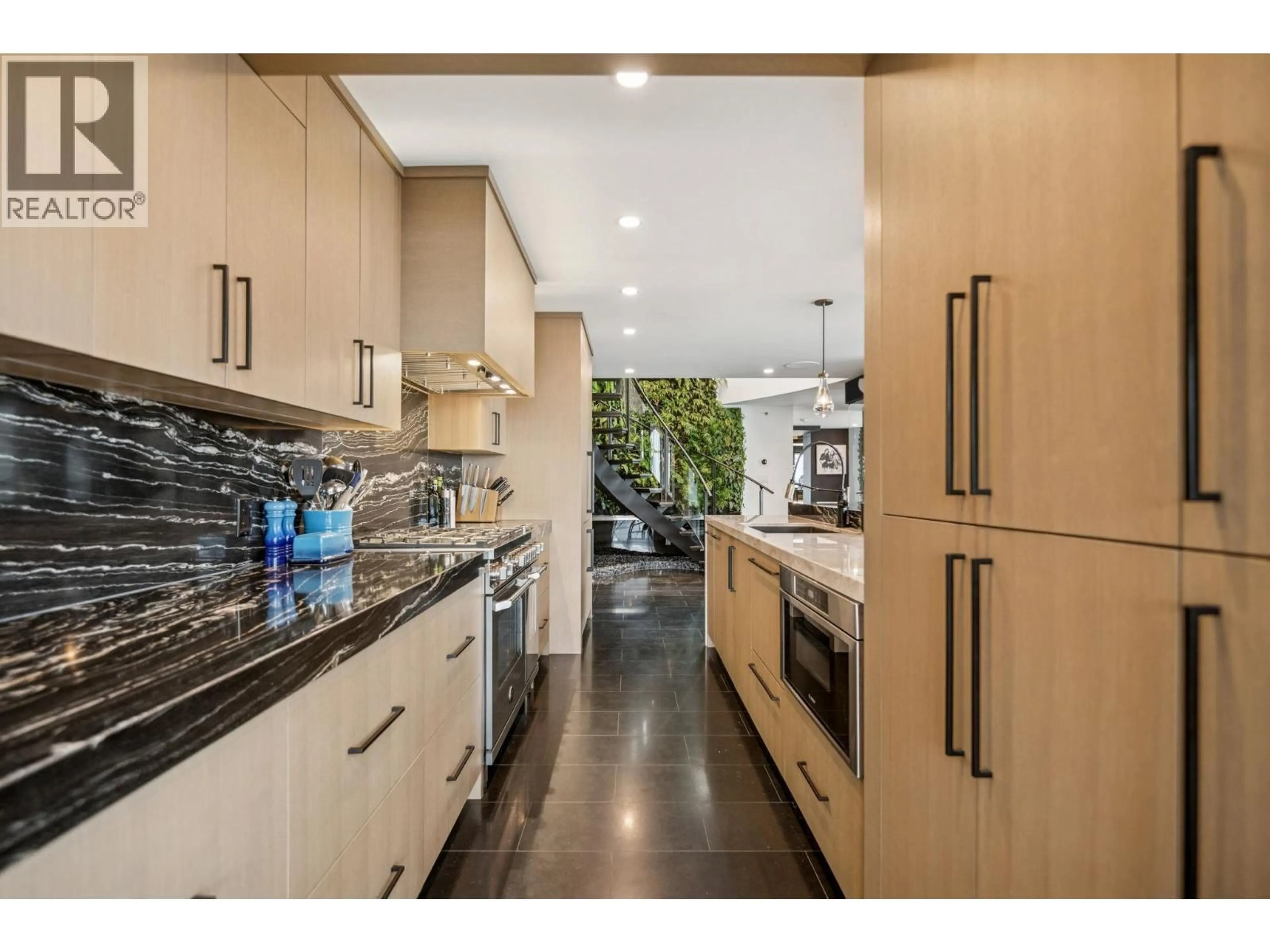 Contemporary kitchen, ceramic/tile floor for 1503/04 - 283 DAVIE STREET, Vancouver British Columbia V6B5T6