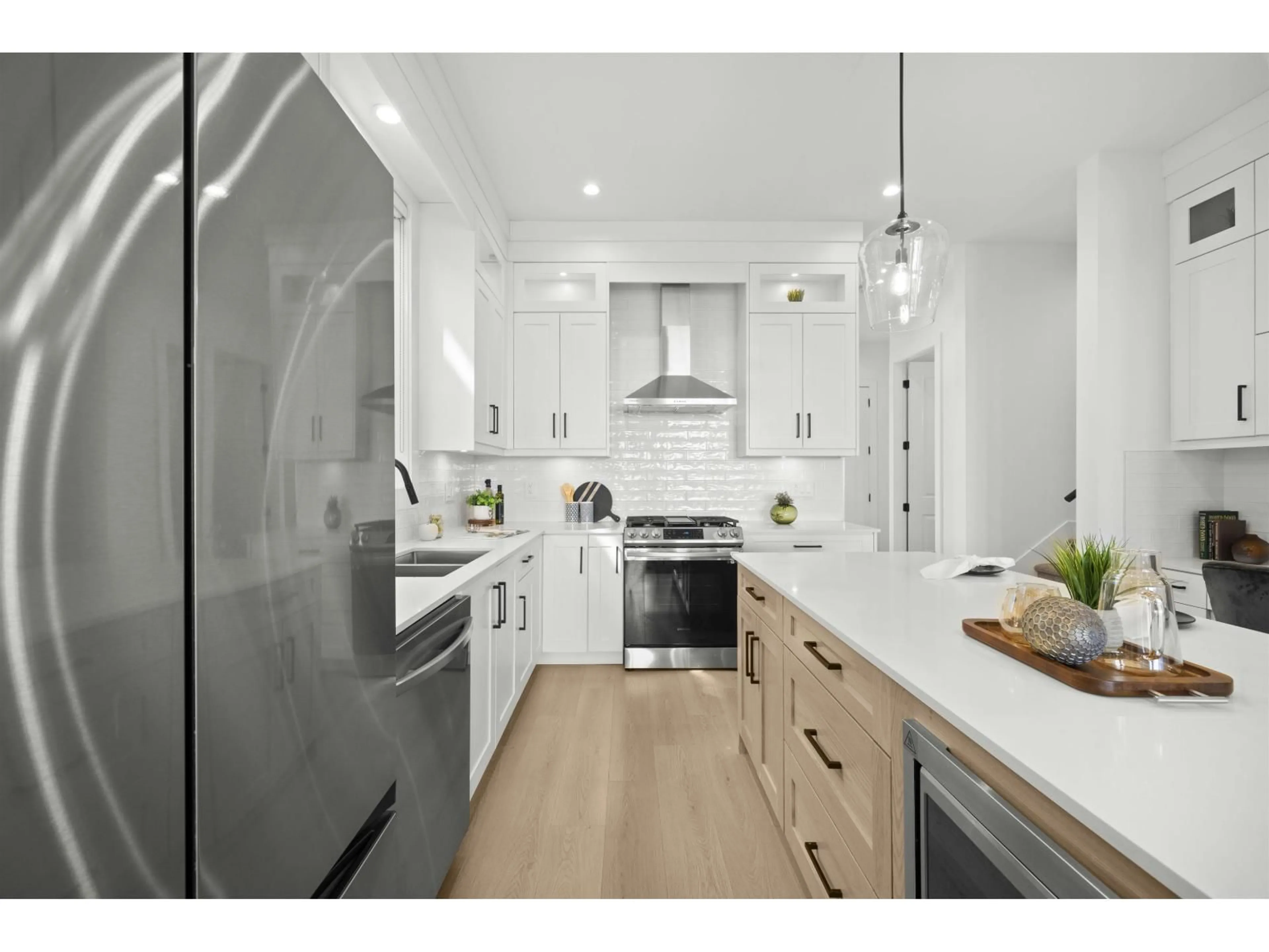 Unknown for 16722 16 AVENUE, Surrey British Columbia V3S9X7