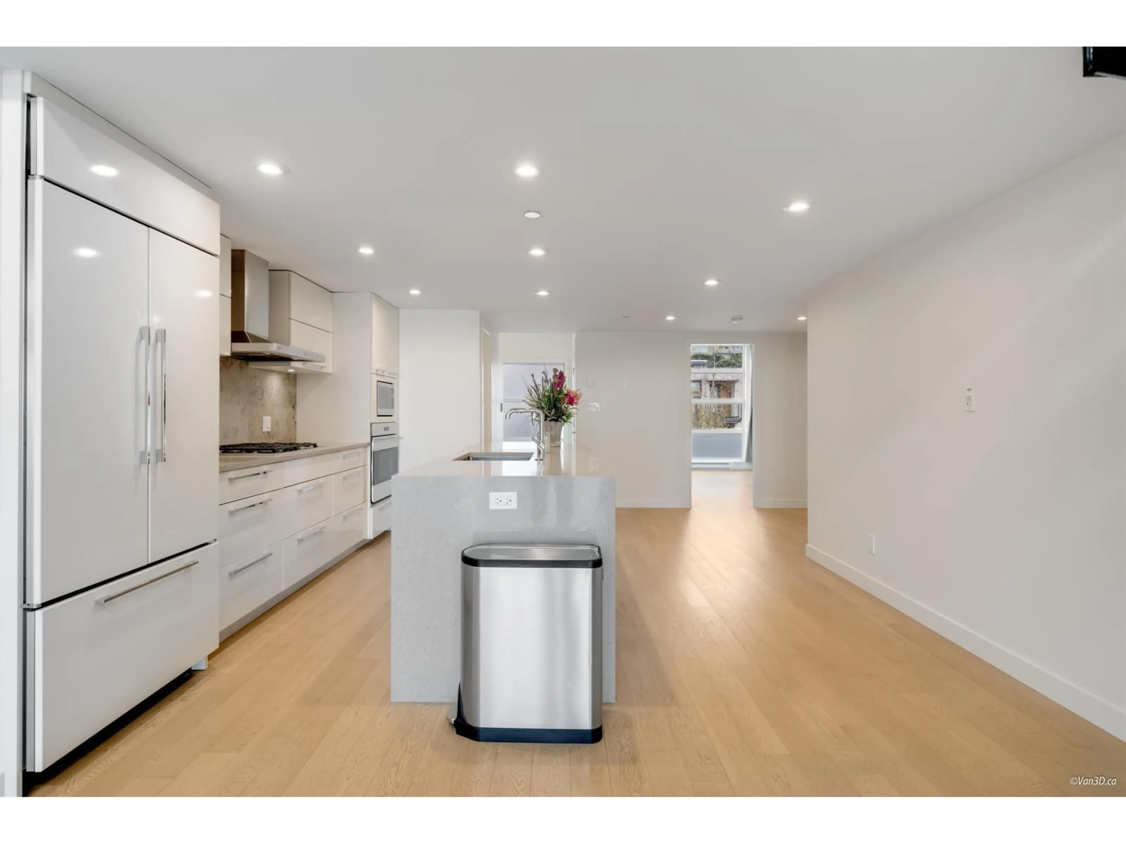 Open concept kitchen, unknown for 301 - 1150 OXFORD STREET, White Rock British Columbia V4B0B3