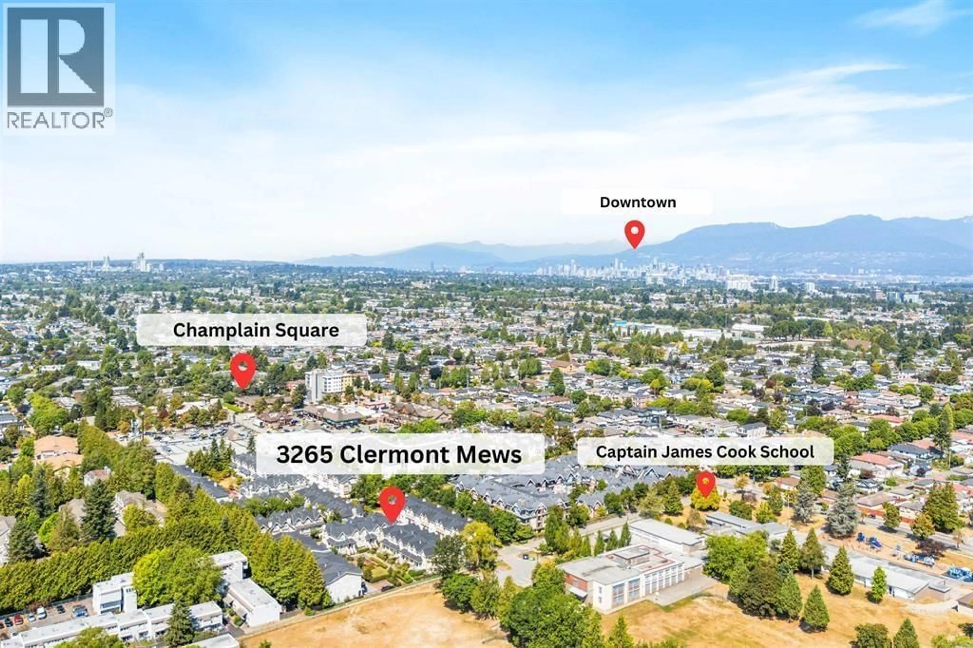 A pic from outside/outdoor area/front of a property/back of a property/a pic from drone, mountain view for 3265 CLERMONT MEWS, Vancouver British Columbia V5S4X3