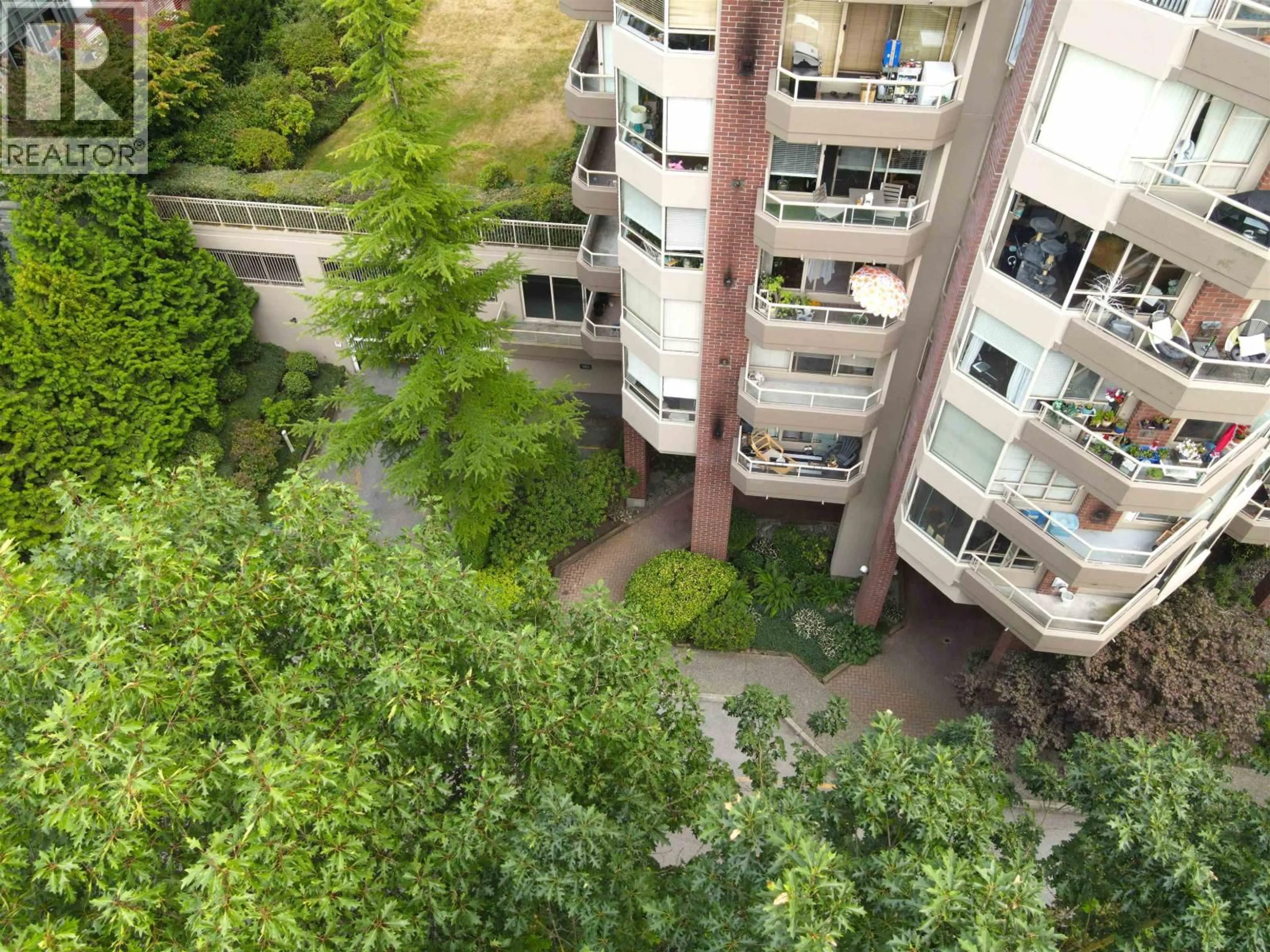 A pic from outside/outdoor area/front of a property/back of a property/a pic from drone, city buildings view from balcony for 903 - 738 FARROW STREET, Coquitlam British Columbia V3J7V4
