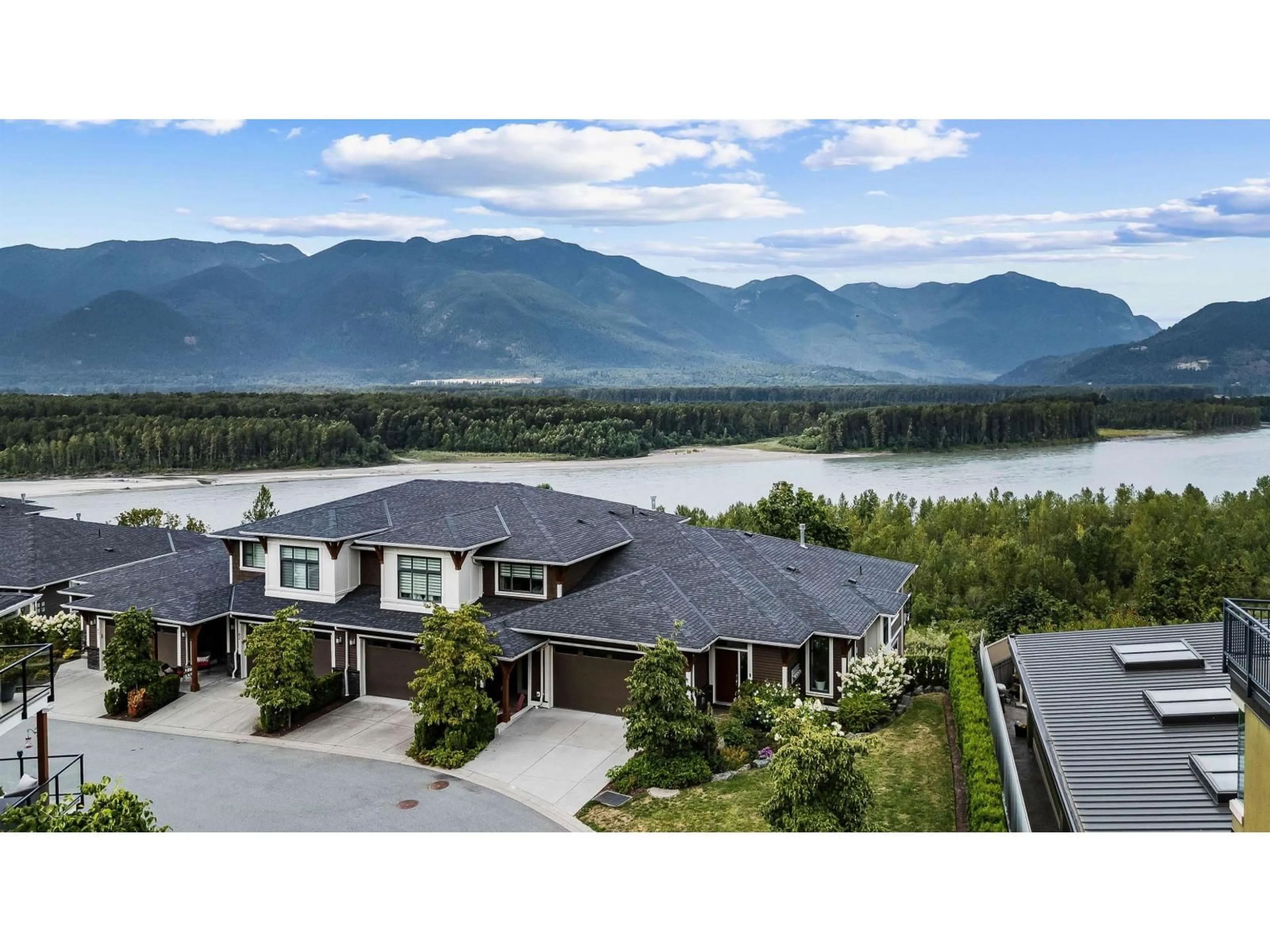 A pic from outside/outdoor area/front of a property/back of a property/a pic from drone, water/lake/river/ocean view for 60 - 43685 CHILLIWACK MOUNTAIN ROAD, Chilliwack British Columbia V2R0X5
