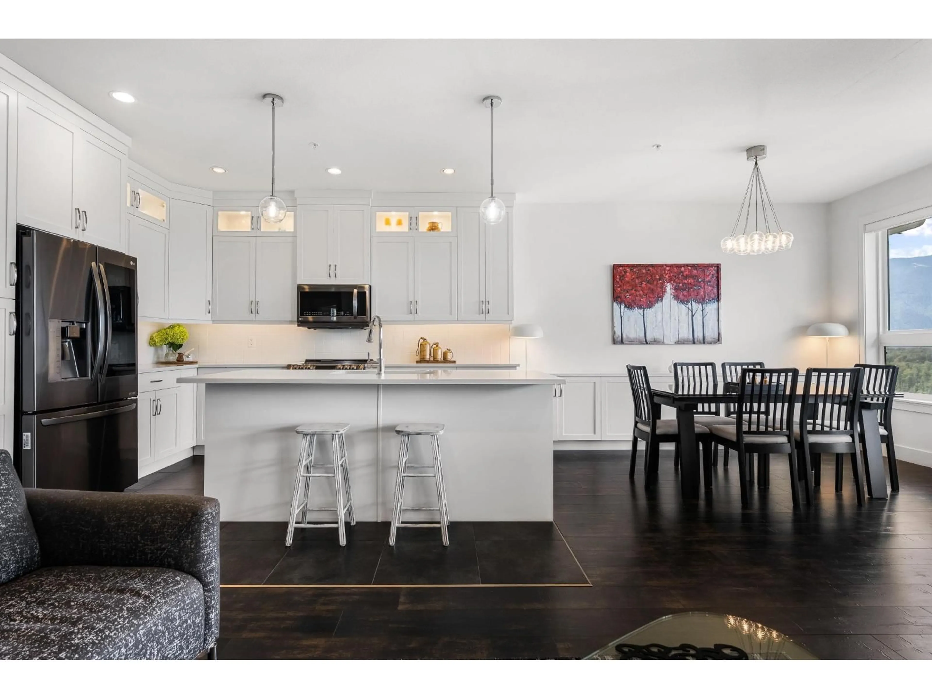 Open concept kitchen, wood/laminate floor for 60 - 43685 CHILLIWACK MOUNTAIN ROAD, Chilliwack British Columbia V2R0X5