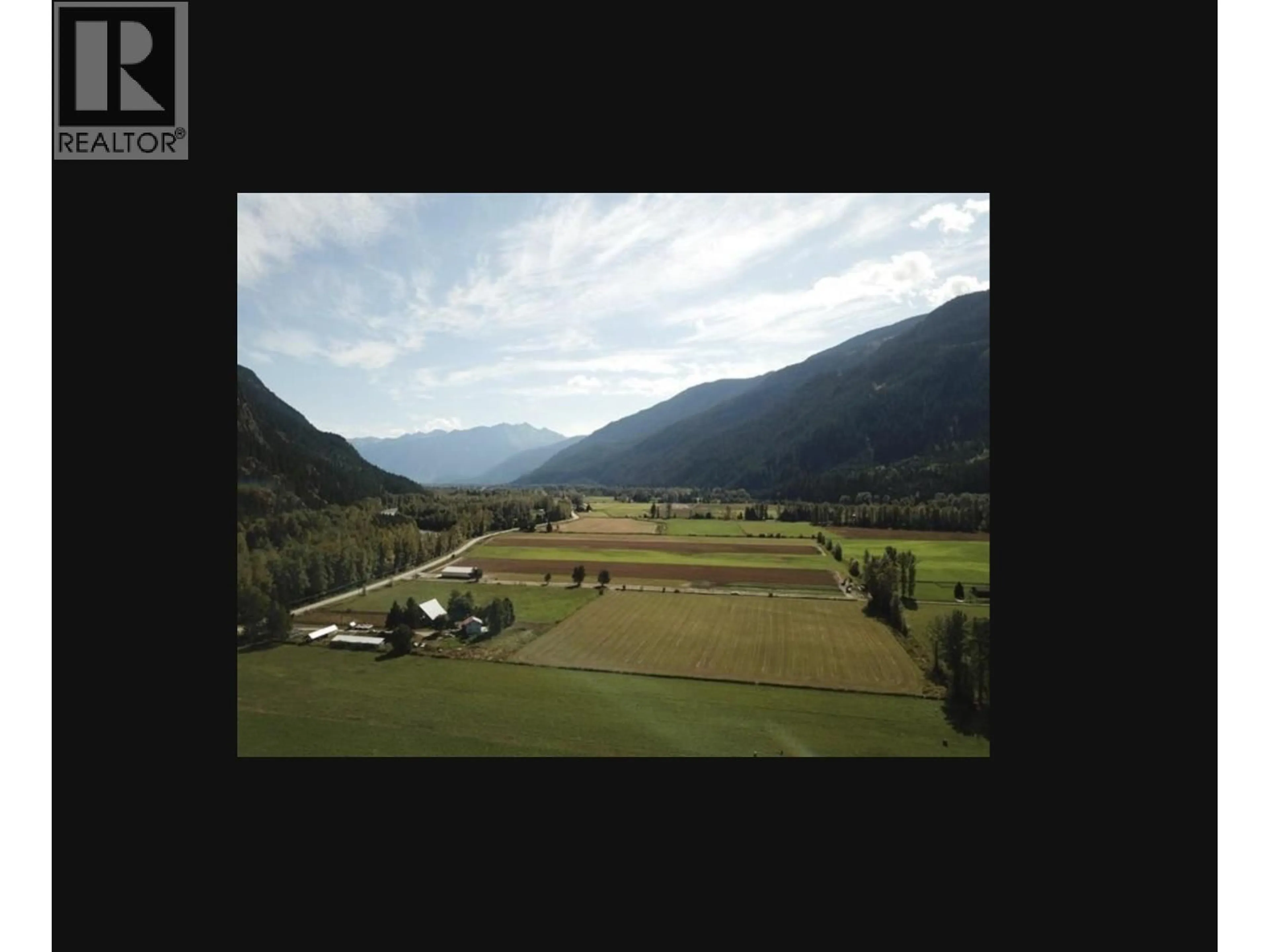 A pic from outside/outdoor area/front of a property/back of a property/a pic from drone, mountain view for 8687 PEMBERTON, Pemberton British Columbia V0N2L2