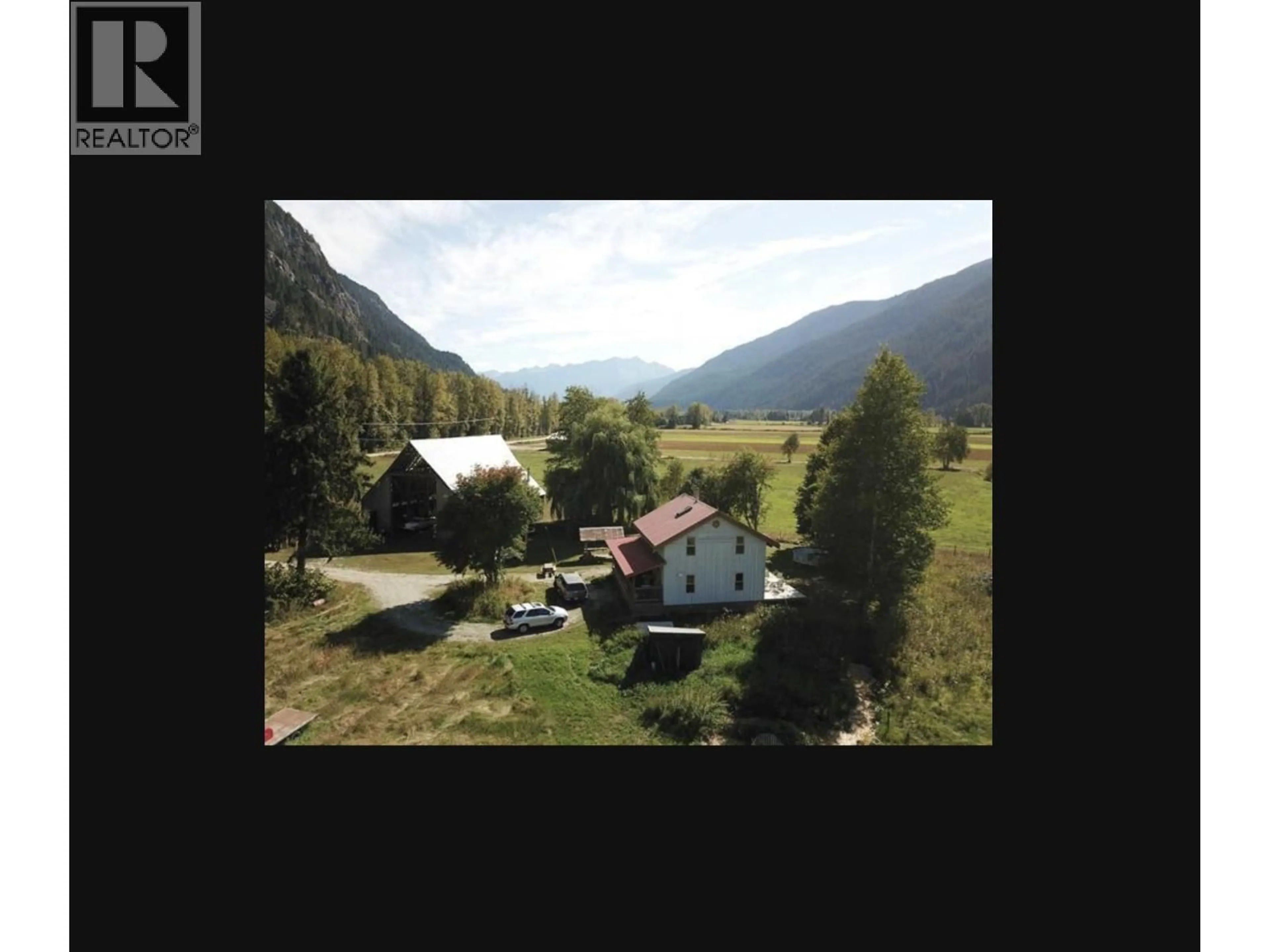 A pic from outside/outdoor area/front of a property/back of a property/a pic from drone, mountain view for 8687 PEMBERTON, Pemberton British Columbia V0N2L2