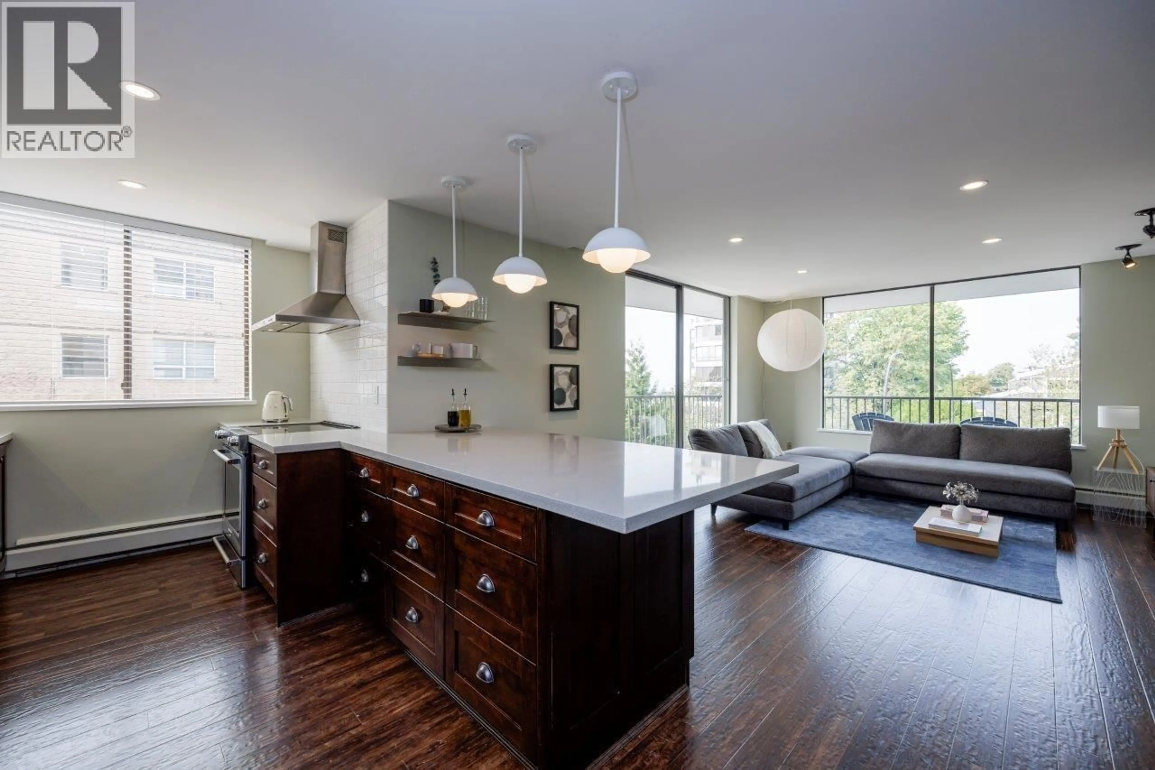 Open concept kitchen, unknown for 302 - 540 LONSDALE AVENUE, North Vancouver British Columbia V7M2G7