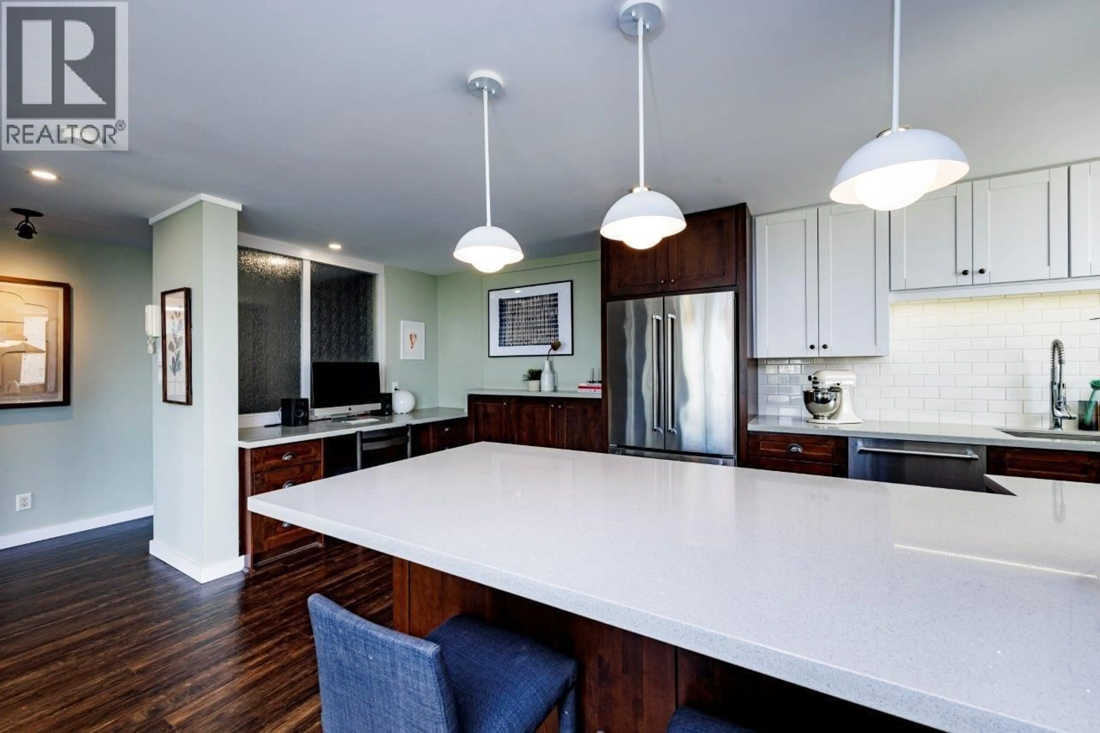 Open concept kitchen, unknown for 302 - 540 LONSDALE AVENUE, North Vancouver British Columbia V7M2G7