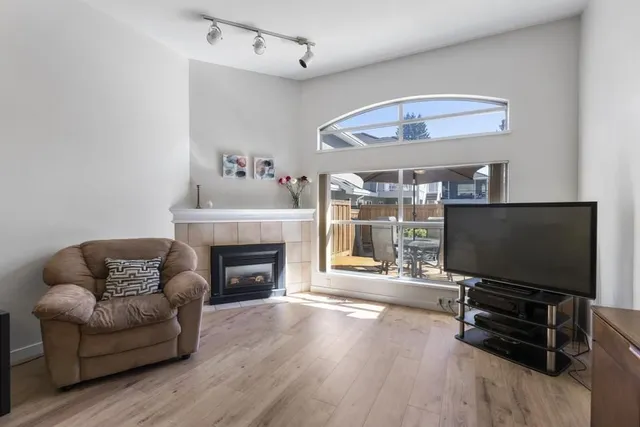 18 - 8257 121A STREET, Surrey 2