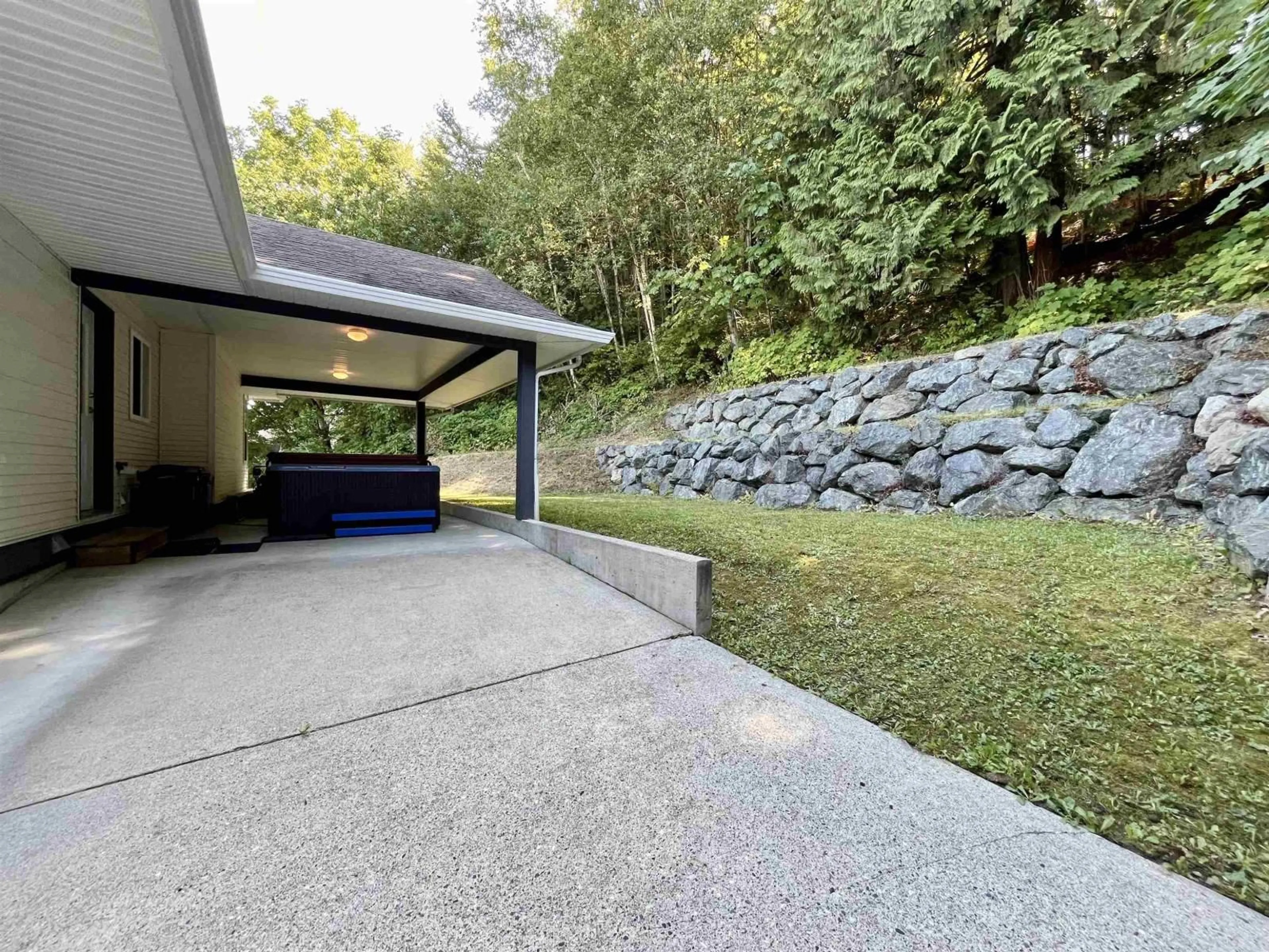 Patio, unknown for 8579 MCCUTCHEON AVENUE, Chilliwack British Columbia V2P7L3