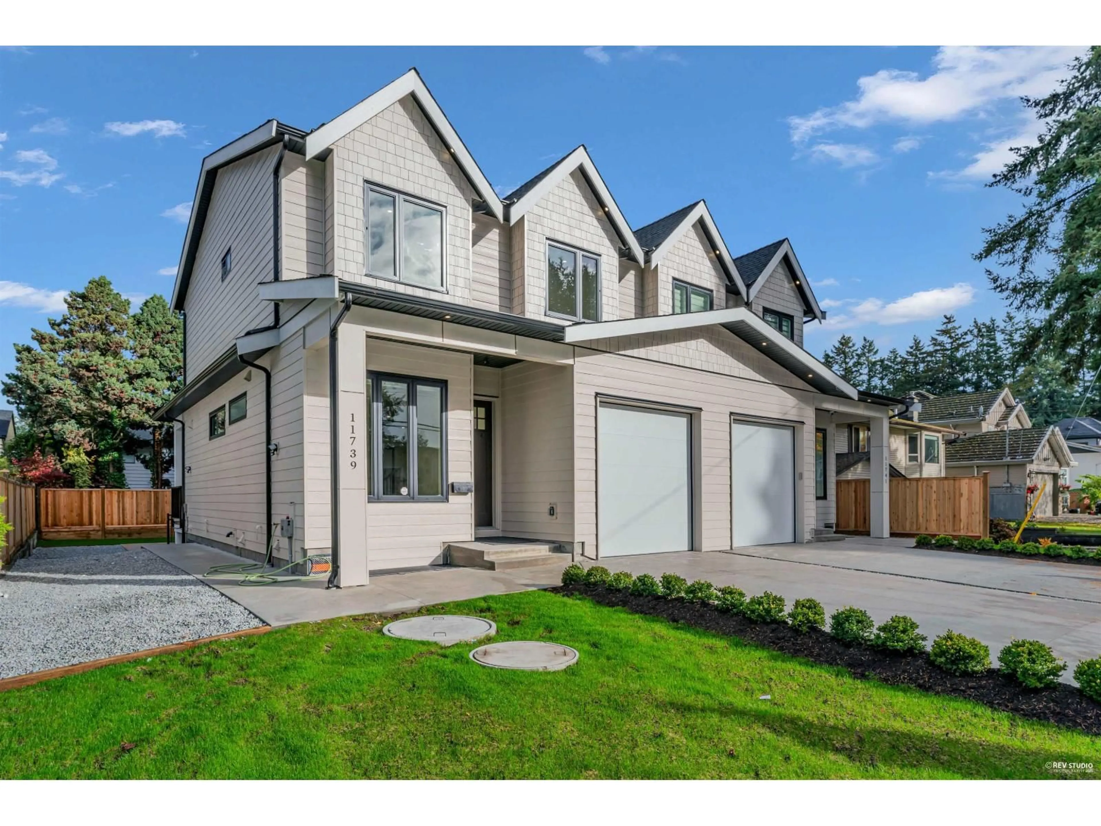 Home with vinyl exterior material, street for 11739 80 AVENUE, Delta British Columbia V4C7T9