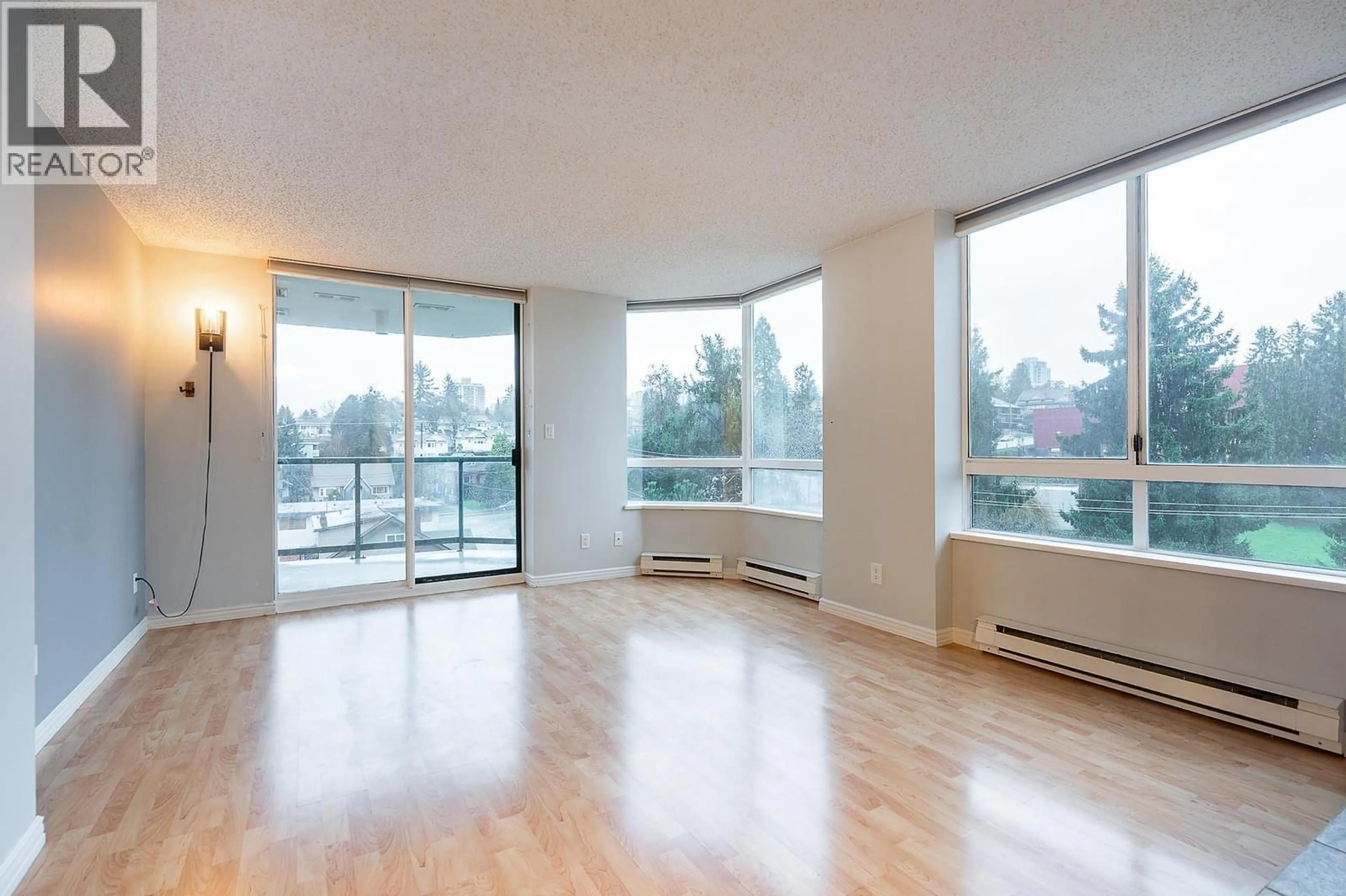A pic of a room for 806 - 121 TENTH STREET, New Westminster British Columbia V3M3X7
