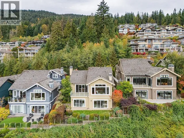 2546 MARR CREEK COURT, West Vancouver 5