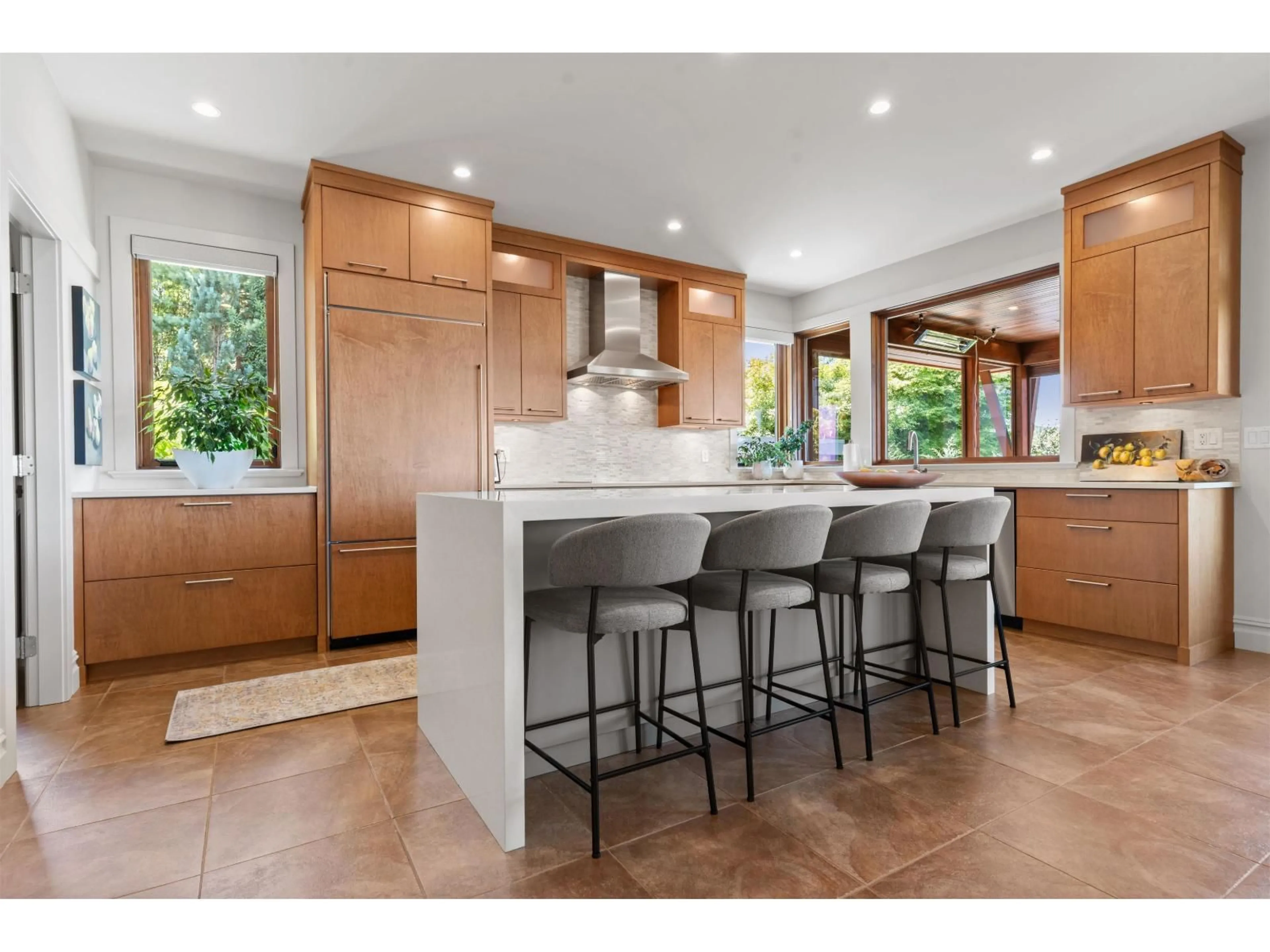 Open concept kitchen, unknown for 50153 MT ARCHIBALD PLACE, Chilliwack British Columbia V4Z0A4