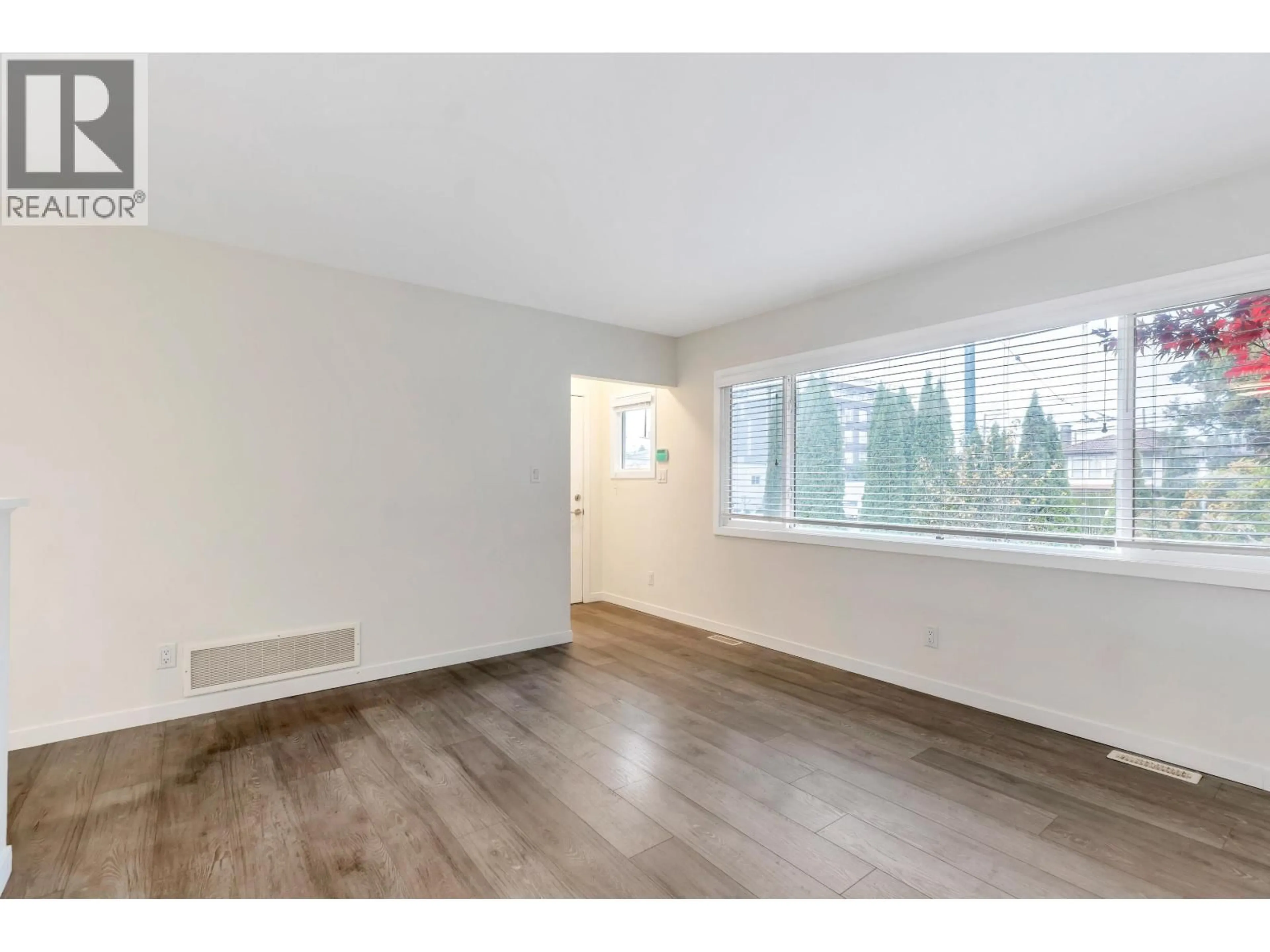 A pic of a room for 2052 41ST AVENUE, Vancouver British Columbia V5P1L4