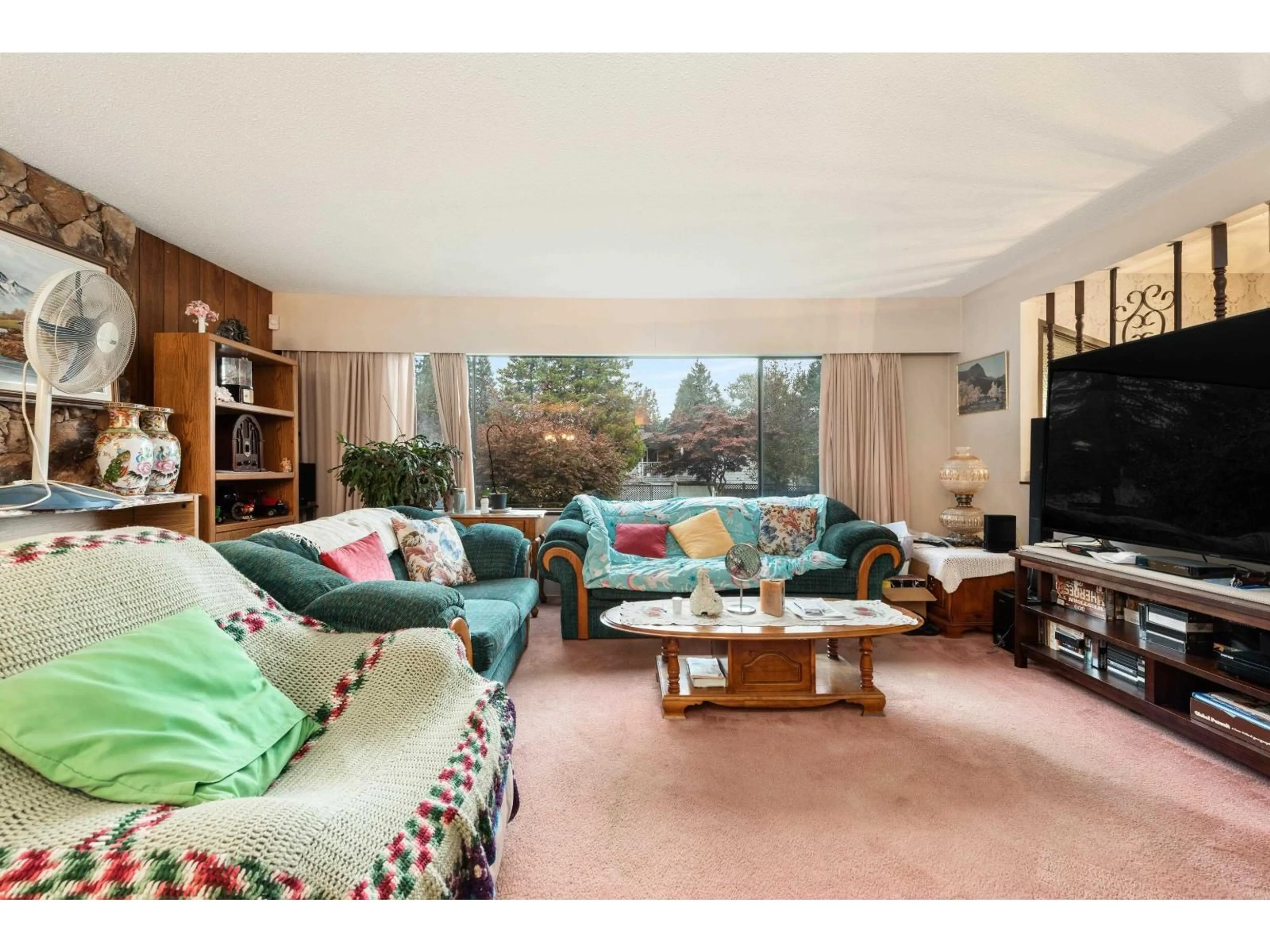 Living room with furniture, unknown for 11848 CARIBOU ROAD, Delta British Columbia V4E2B5