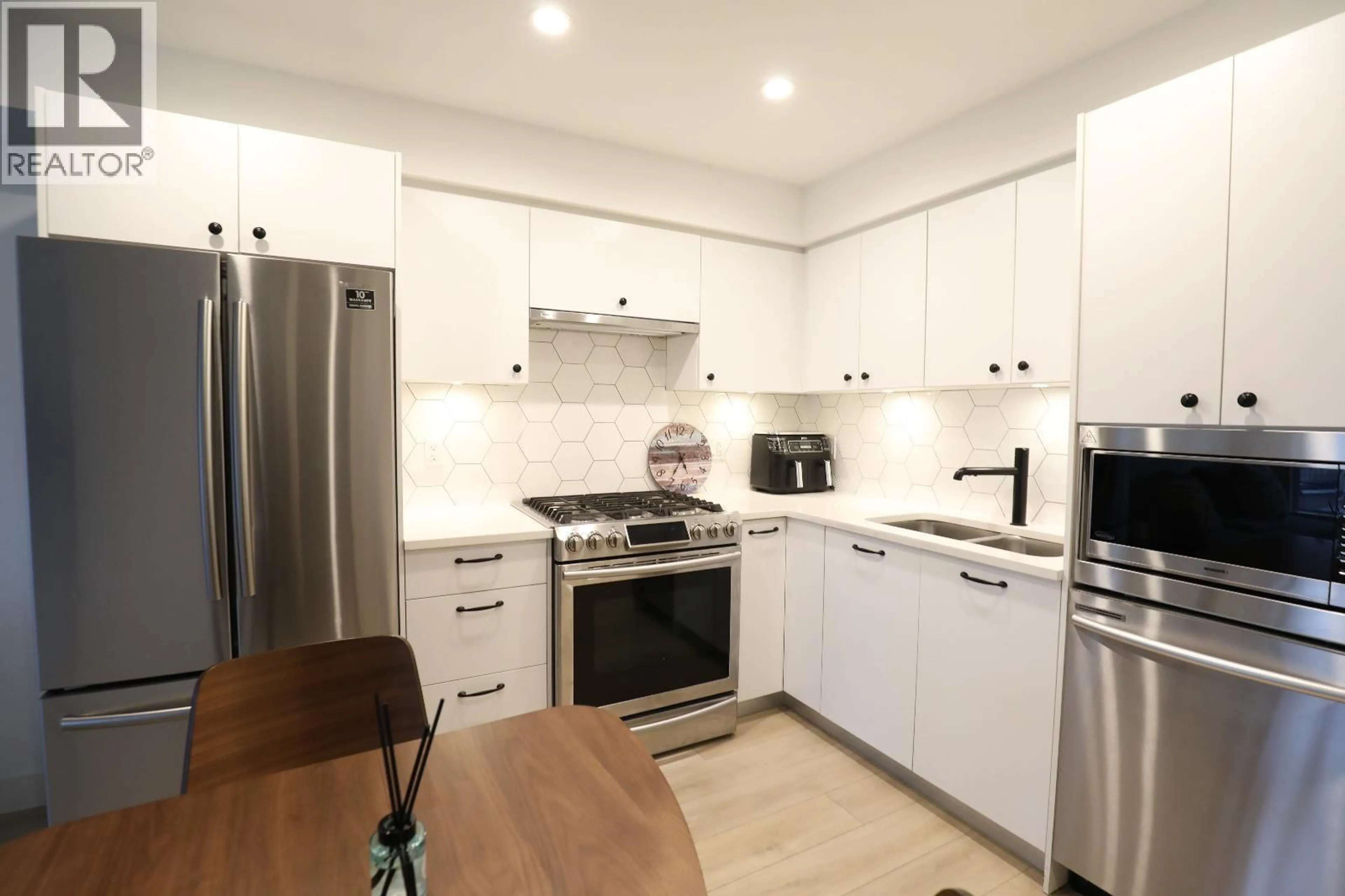 Unknown for 309 - 1519 CROWN STREET, North Vancouver British Columbia V7J1G6