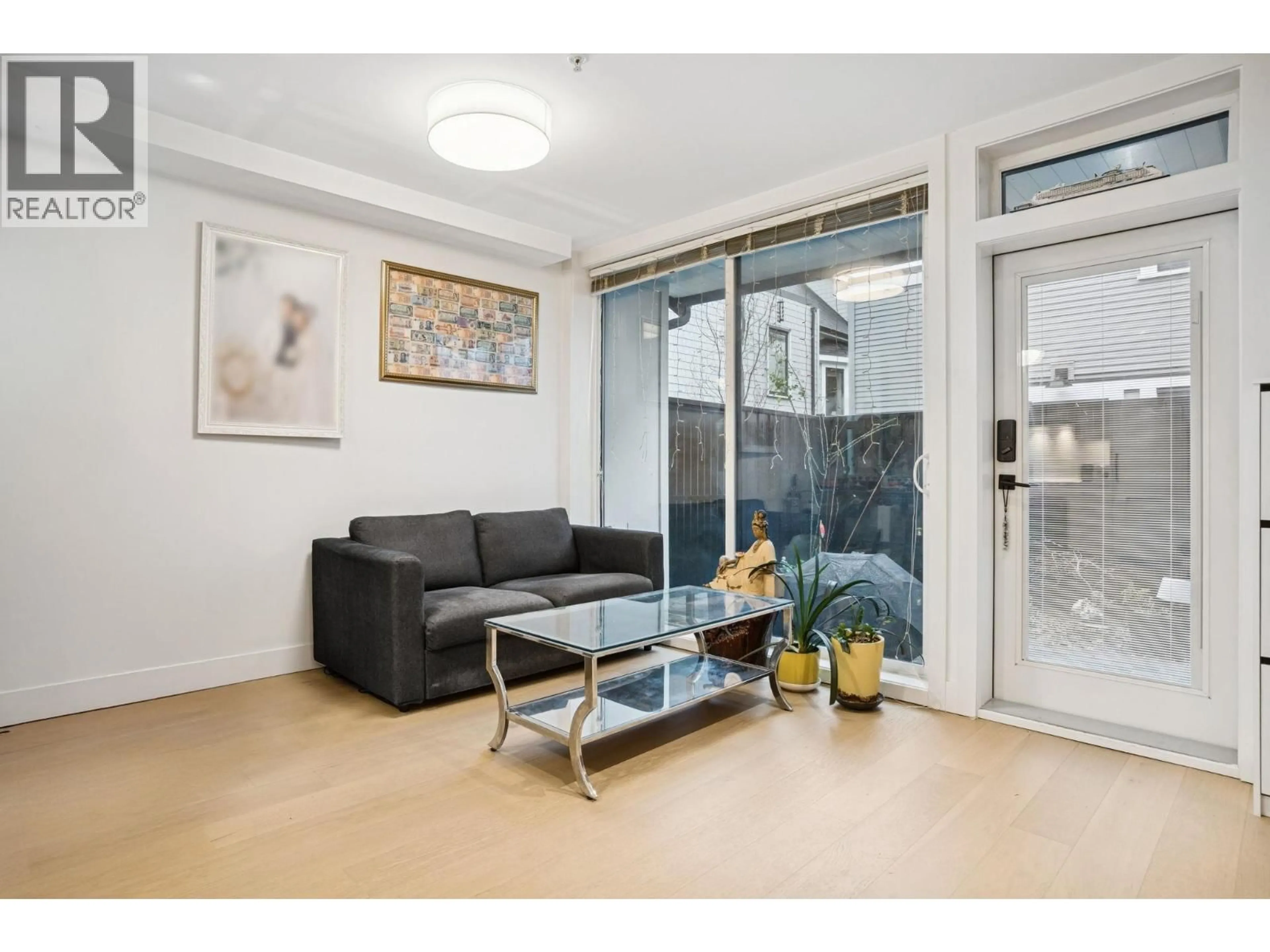 Unknown for 721 26TH AVENUE, Vancouver British Columbia V5V2H9