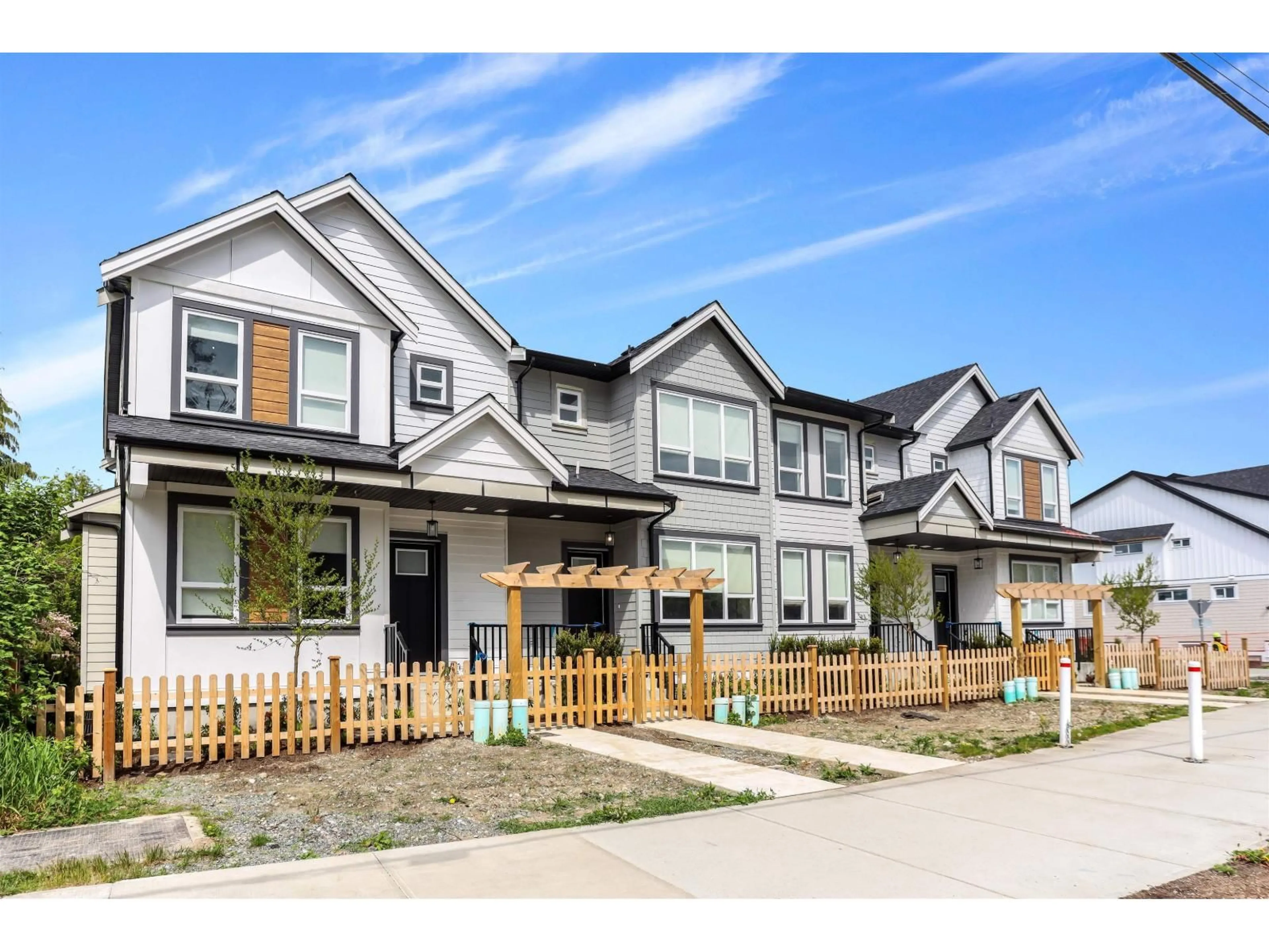 Home with vinyl exterior material, street for 20957 83 AVENUE, Langley British Columbia V2Y4K4