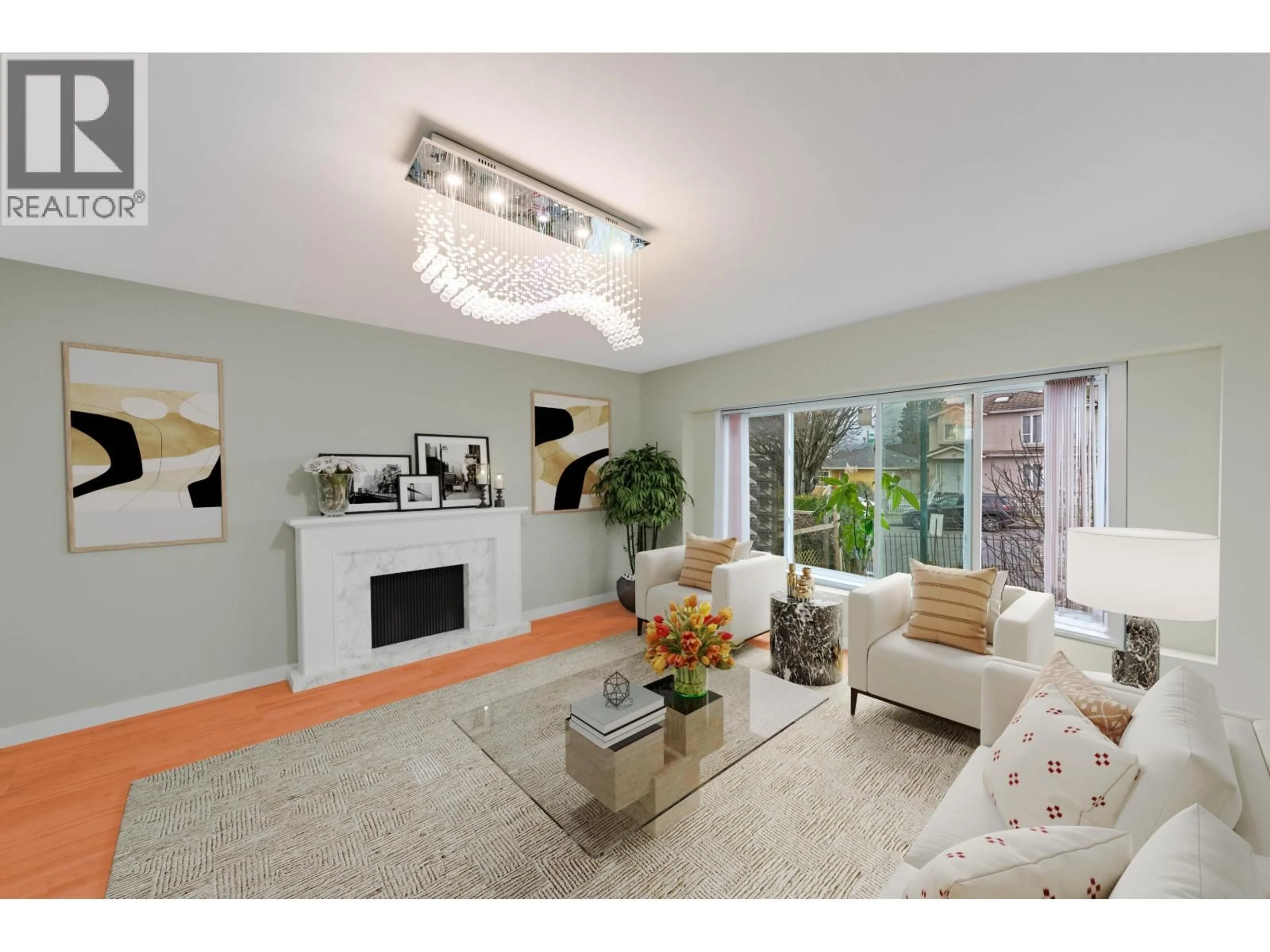 Living room with furniture, unknown for 3342 ADANAC STREET, Vancouver British Columbia V5K2P3