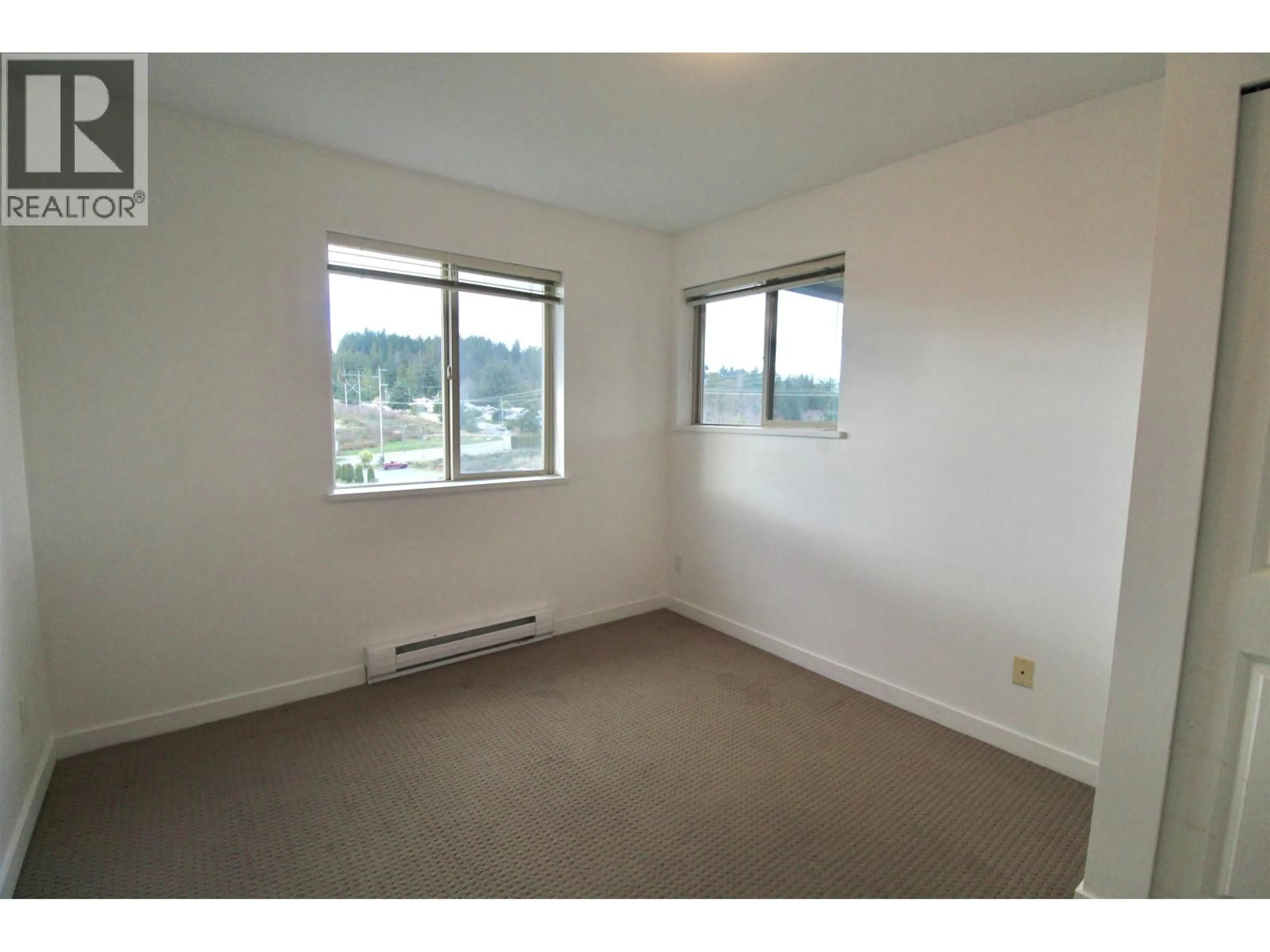A pic of a room for 308 - 5631 INLET AVENUE, Sechelt British Columbia V7Z0J1