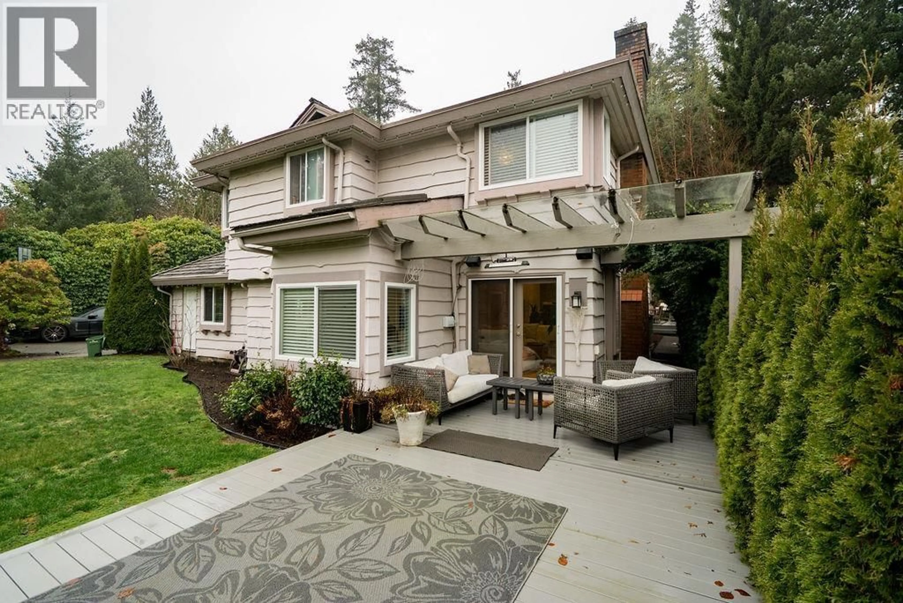 Patio, street for 4820 HEADLAND DRIVE, West Vancouver British Columbia V7W2Z3