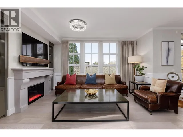 304 - 1009 LAURIER AVENUE, Vancouver 3