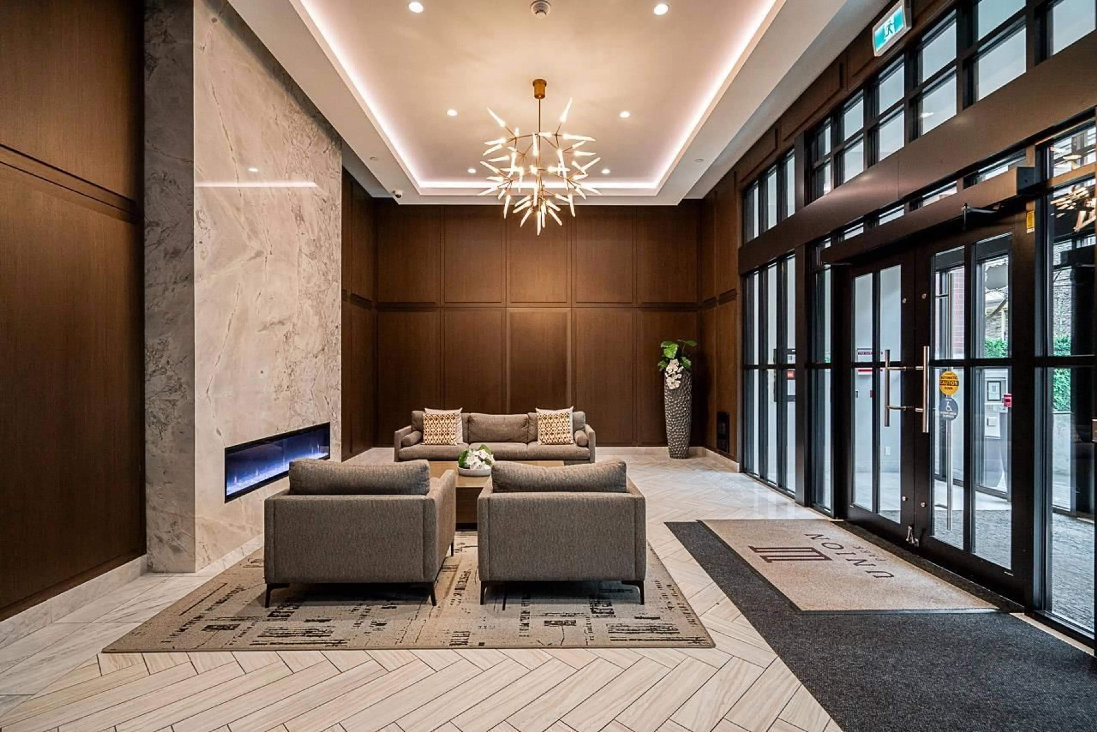 Lobby for A319 - 8150 207 STREET, Langley British Columbia V2Y4J2