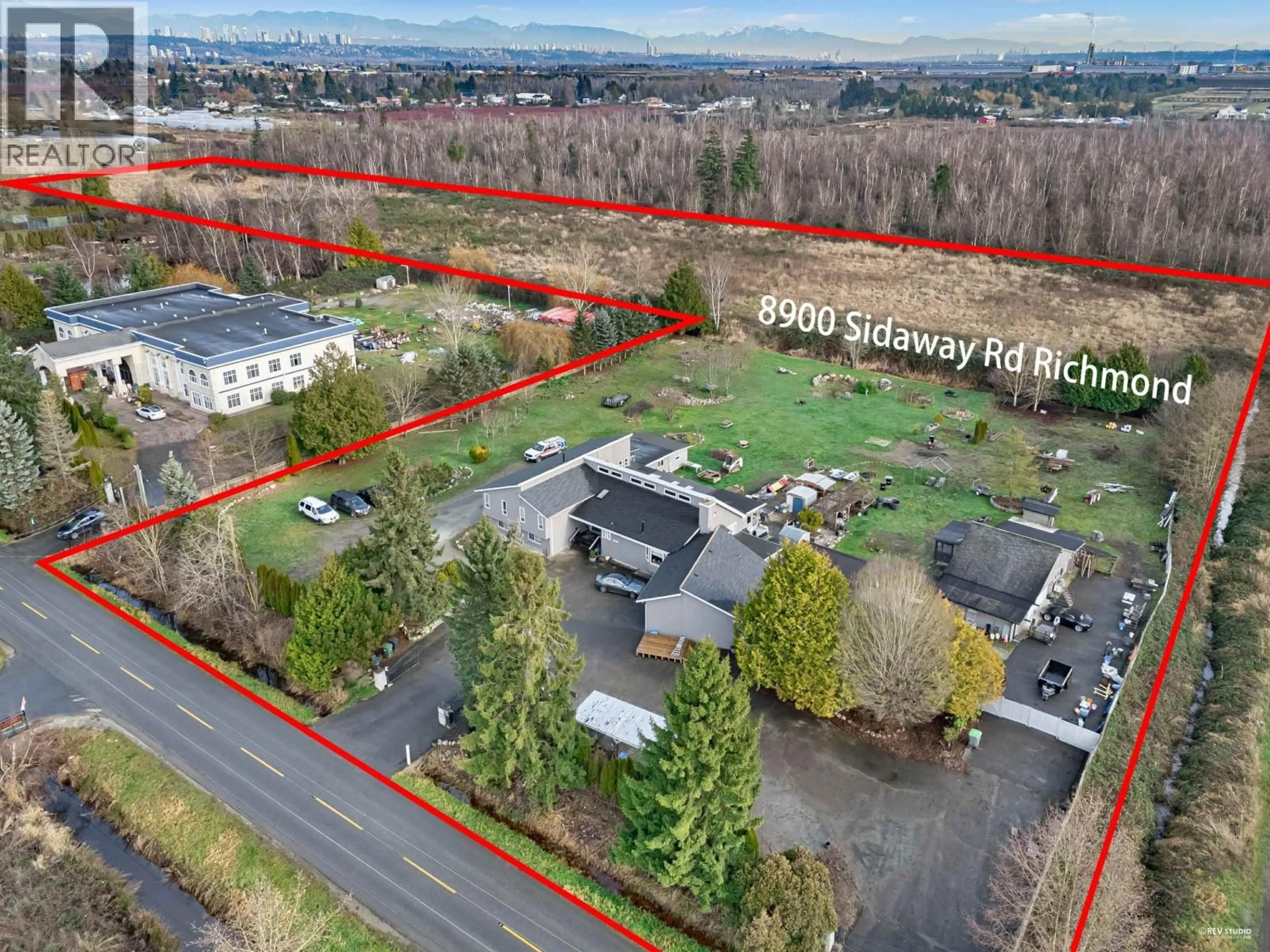 A pic from outside/outdoor area/front of a property/back of a property/a pic from drone, mountain view for 8900 SIDAWAY ROAD, Richmond British Columbia V6W1G8